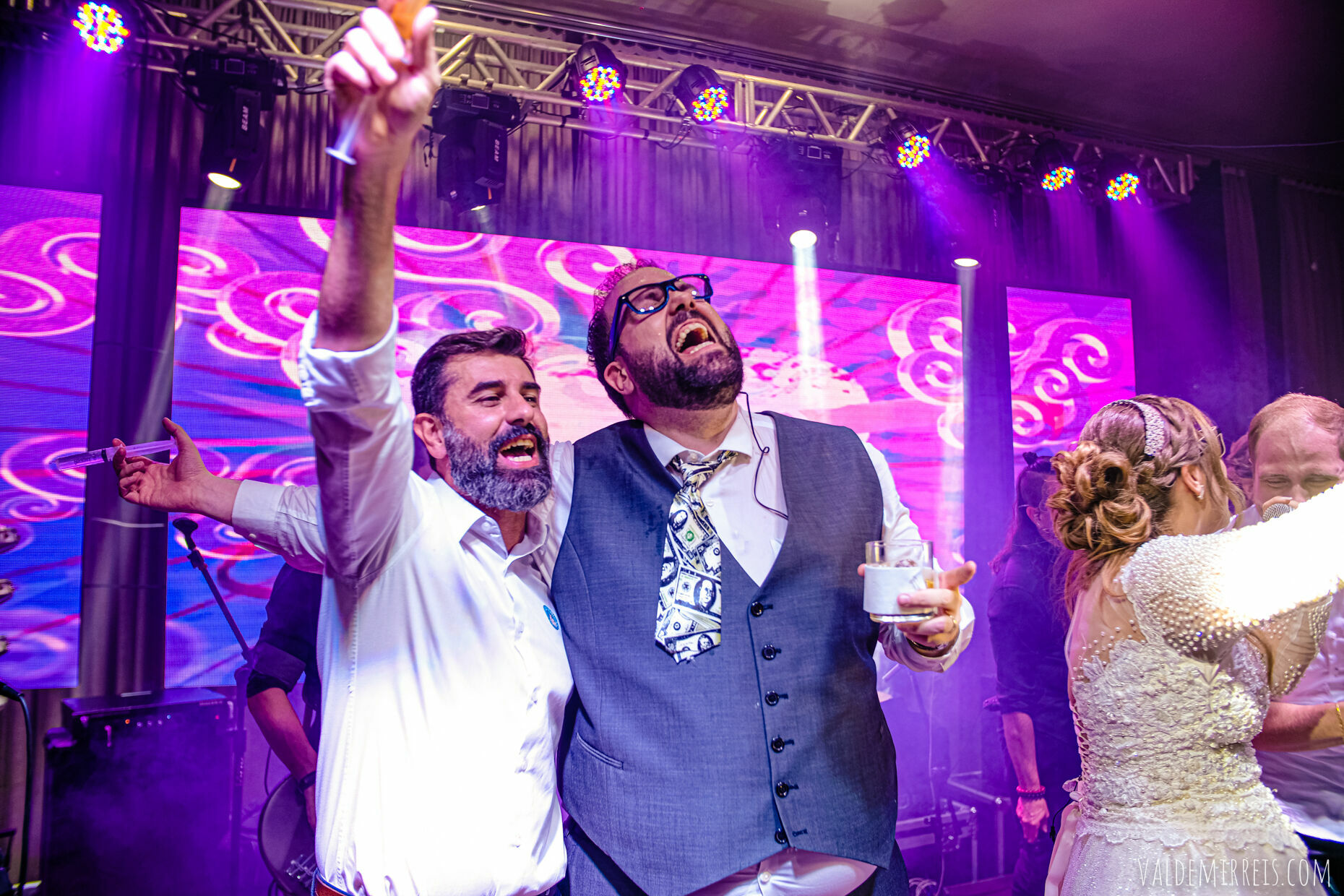 Foto Fotografia de Casamento | Paróquia Menino Jesus de Praga | Felix Petrolli Buffet | São José do Rio Preto SP | Lívia + Paulo Foto Fotografia de Casamento | Paróquia Menino Jesus de Praga | Felix Petrolli Buffet | São José do Rio Preto SP | Lívia + Paulo - Imagem 304