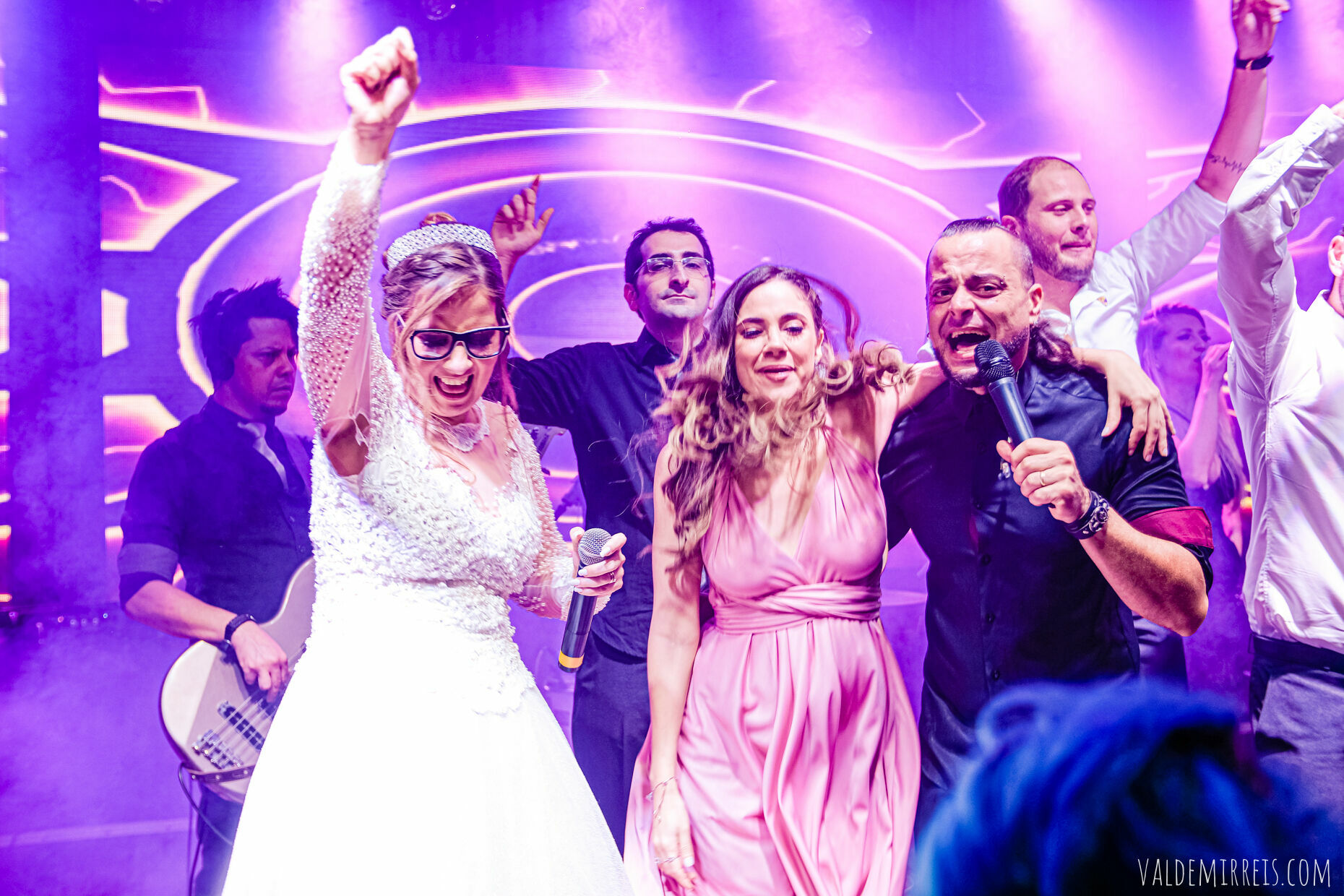 Foto Fotografia de Casamento | Paróquia Menino Jesus de Praga | Felix Petrolli Buffet | São José do Rio Preto SP | Lívia + Paulo Foto Fotografia de Casamento | Paróquia Menino Jesus de Praga | Felix Petrolli Buffet | São José do Rio Preto SP | Lívia + Paulo - Imagem 309