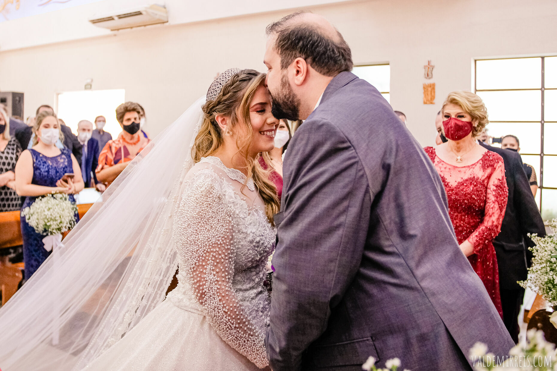 Foto i Fotografia de Casamento | Paróquia Menino Jesus de Praga | Felix Petrolli Buffet | São José do Rio Preto SP | Lívia + Paulo Foto i Fotografia de Casamento | Paróquia Menino Jesus de Praga | Felix Petrolli Buffet | São José do Rio Preto SP | Lívia + Paulo - Imagem 55