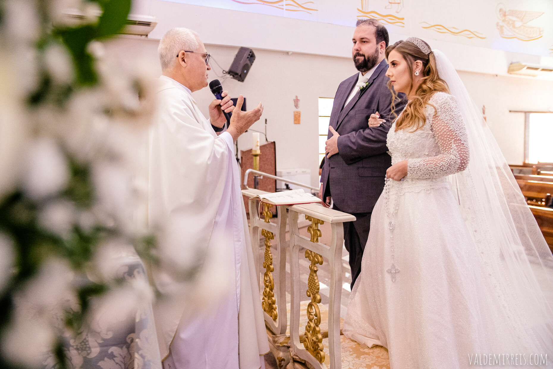 Foto i Fotografia de Casamento | Paróquia Menino Jesus de Praga | Felix Petrolli Buffet | São José do Rio Preto SP | Lívia + Paulo Foto i Fotografia de Casamento | Paróquia Menino Jesus de Praga | Felix Petrolli Buffet | São José do Rio Preto SP | Lívia + Paulo - Imagem 73