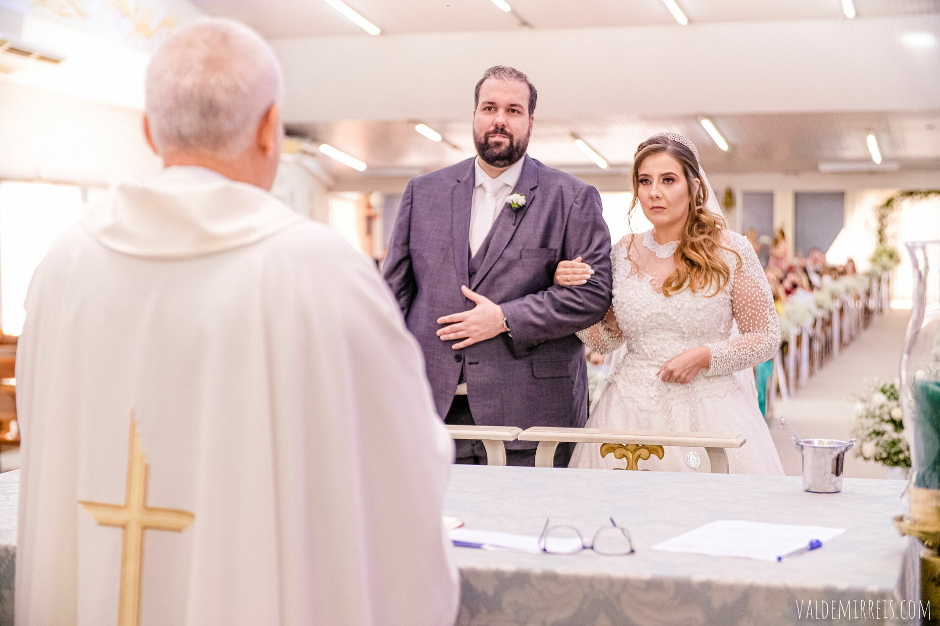 Foto i Fotografia de Casamento | Paróquia Menino Jesus de Praga | Felix Petrolli Buffet | São José do Rio Preto SP | Lívia + Paulo Foto i Fotografia de Casamento | Paróquia Menino Jesus de Praga | Felix Petrolli Buffet | São José do Rio Preto SP | Lívia + Paulo - Imagem 63