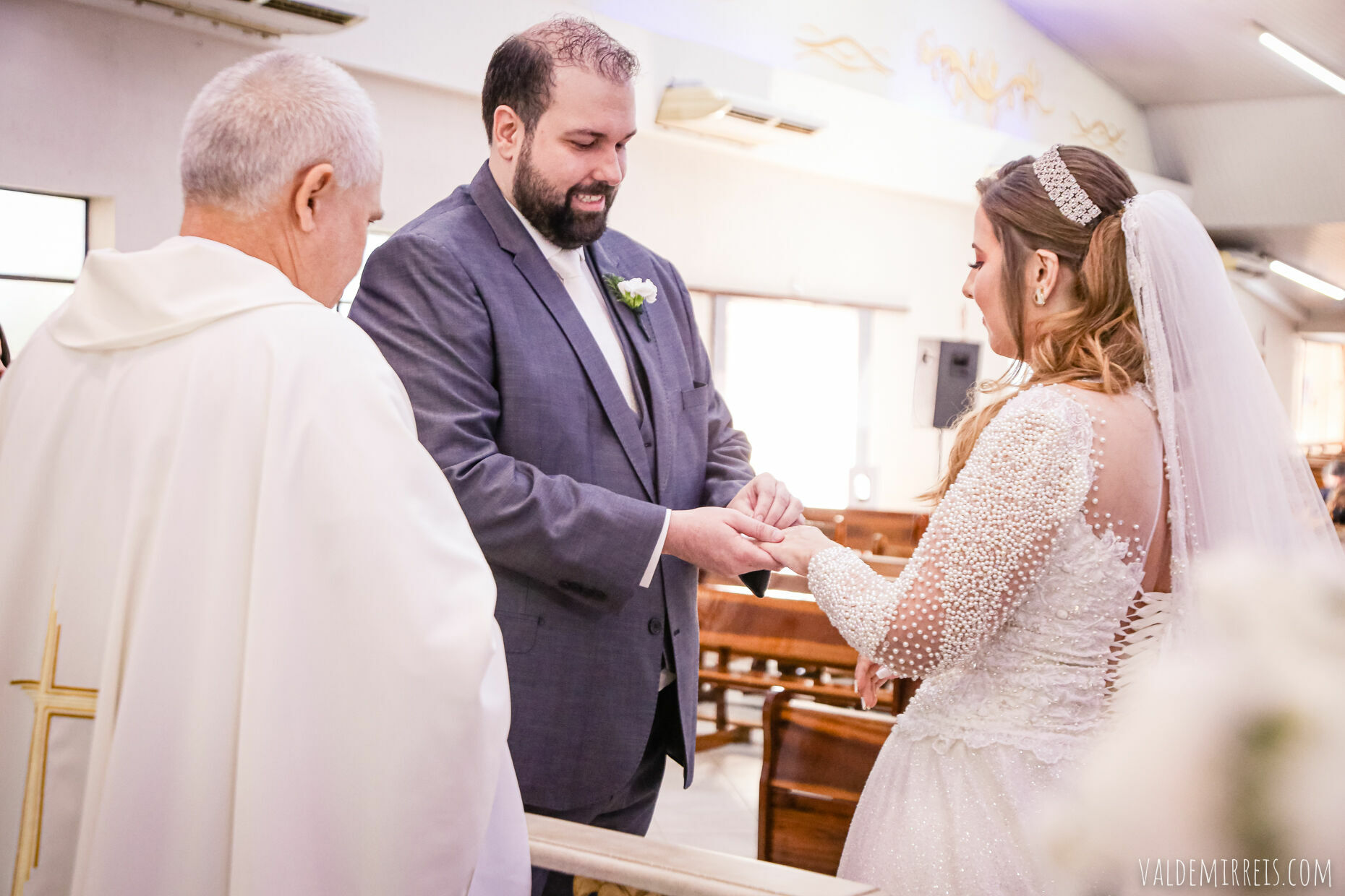 Foto i Fotografia de Casamento | Paróquia Menino Jesus de Praga | Felix Petrolli Buffet | São José do Rio Preto SP | Lívia + Paulo Foto i Fotografia de Casamento | Paróquia Menino Jesus de Praga | Felix Petrolli Buffet | São José do Rio Preto SP | Lívia + Paulo - Imagem 117