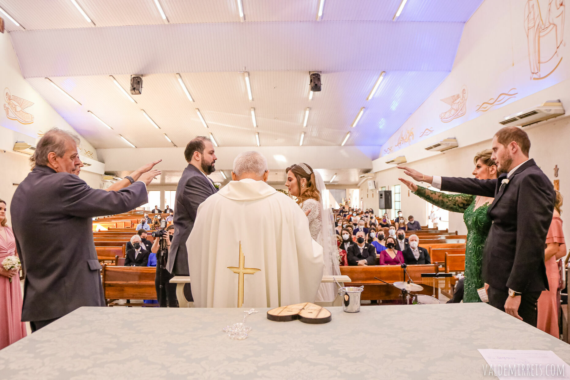 Foto i Fotografia de Casamento | Paróquia Menino Jesus de Praga | Felix Petrolli Buffet | São José do Rio Preto SP | Lívia + Paulo Foto i Fotografia de Casamento | Paróquia Menino Jesus de Praga | Felix Petrolli Buffet | São José do Rio Preto SP | Lívia + Paulo - Imagem 118