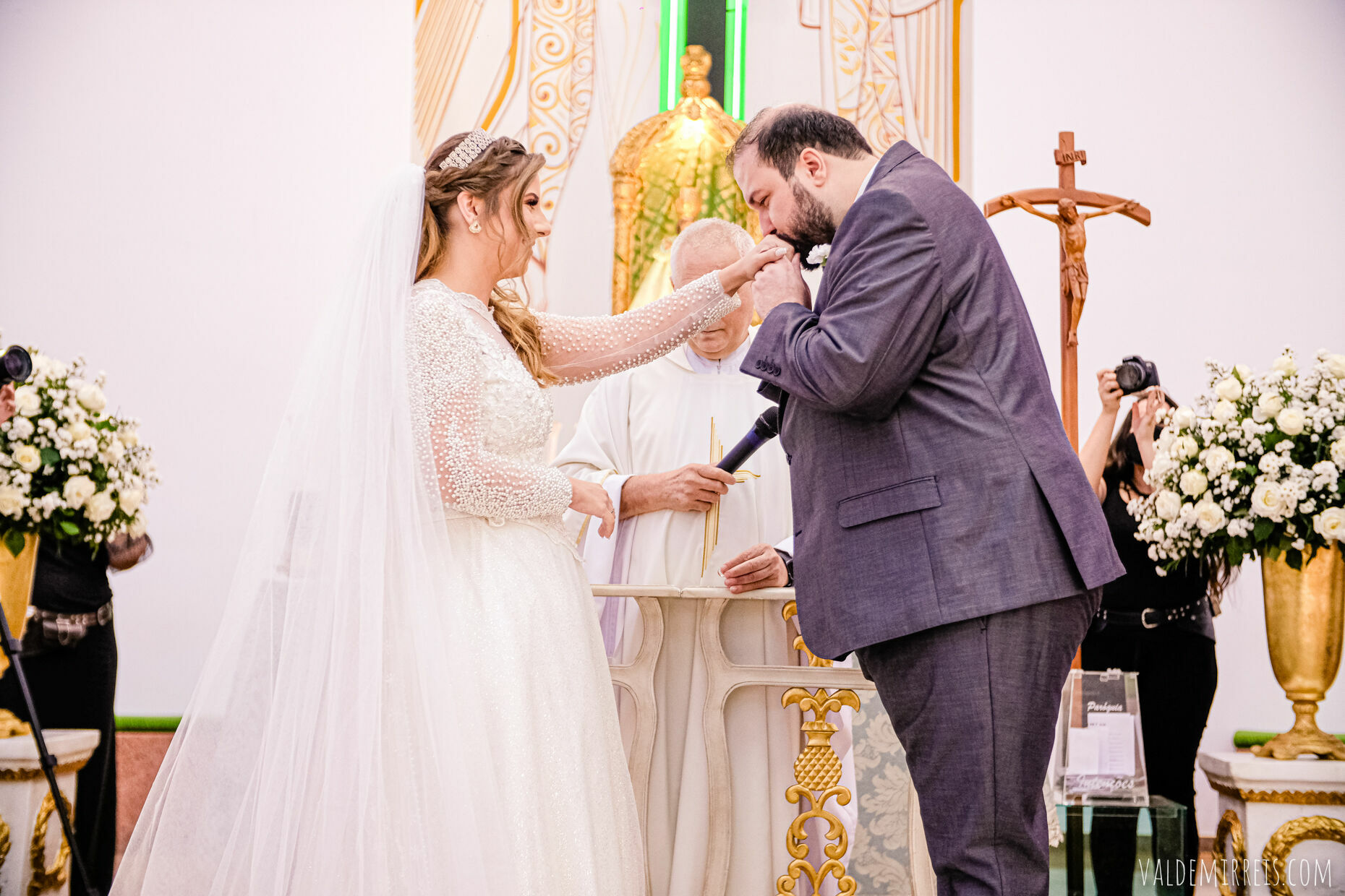 Foto i Fotografia de Casamento | Paróquia Menino Jesus de Praga | Felix Petrolli Buffet | São José do Rio Preto SP | Lívia + Paulo Foto i Fotografia de Casamento | Paróquia Menino Jesus de Praga | Felix Petrolli Buffet | São José do Rio Preto SP | Lívia + Paulo - Imagem 89