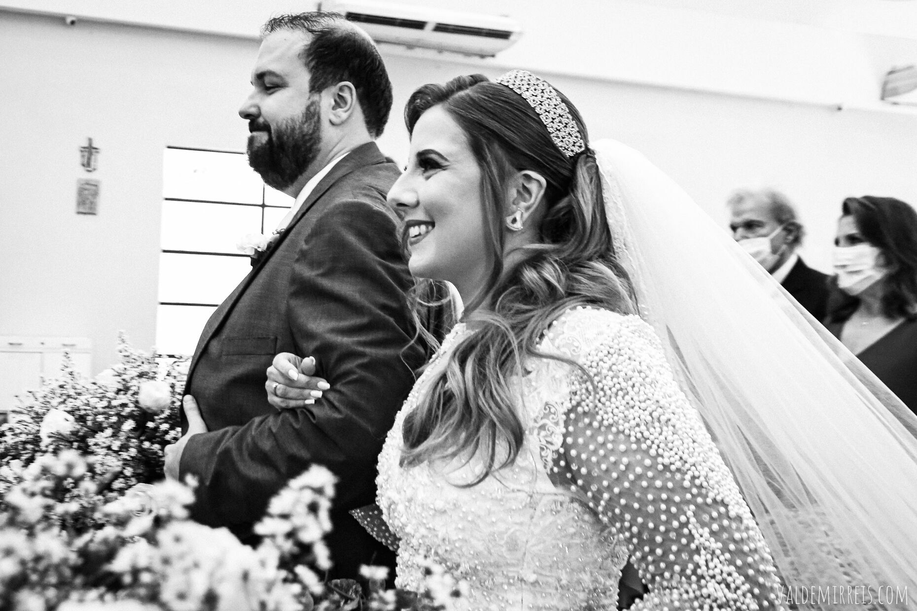 Foto i Fotografia de Casamento | Paróquia Menino Jesus de Praga | Felix Petrolli Buffet | São José do Rio Preto SP | Lívia + Paulo Foto i Fotografia de Casamento | Paróquia Menino Jesus de Praga | Felix Petrolli Buffet | São José do Rio Preto SP | Lívia + Paulo - Imagem 113