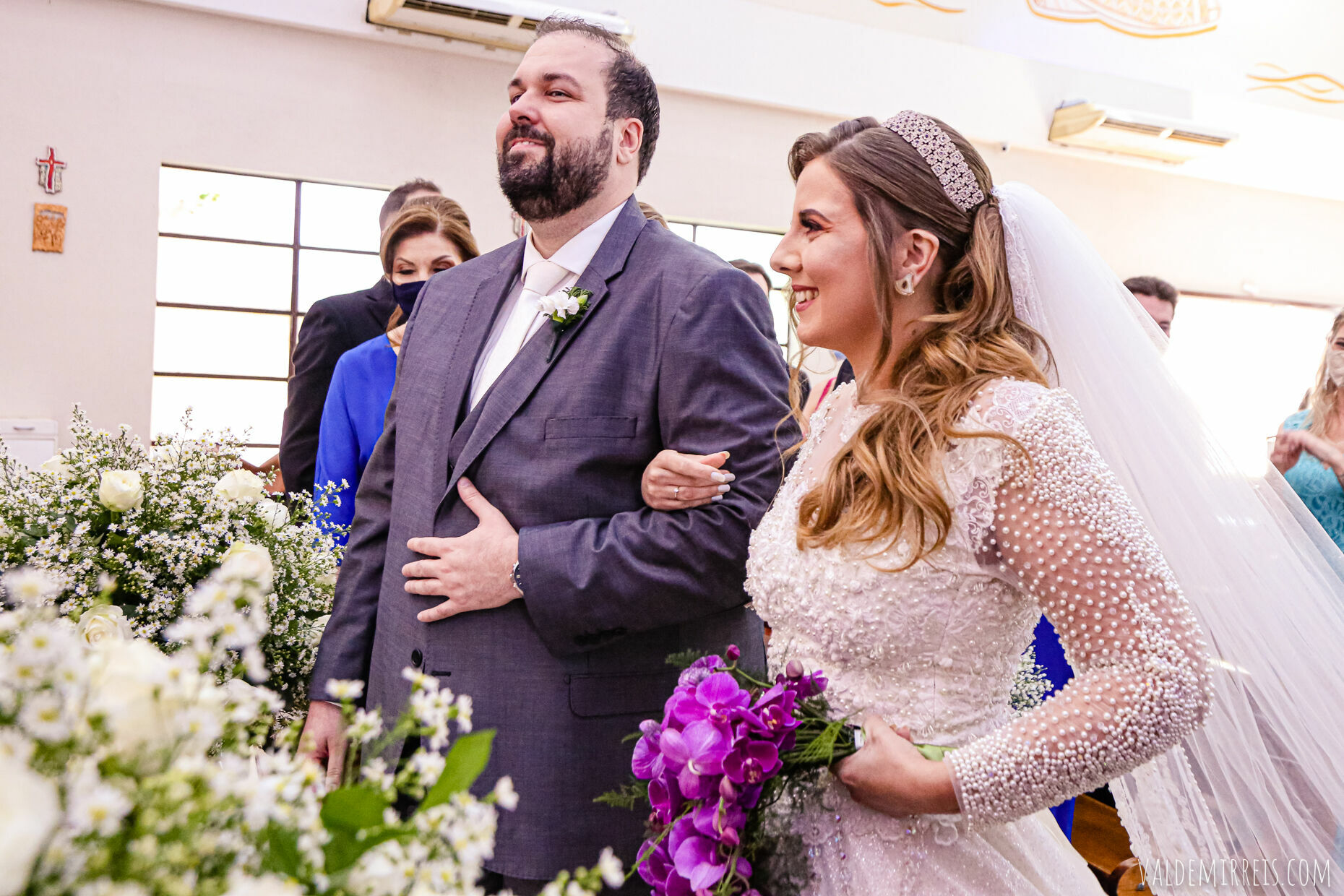 Foto i Fotografia de Casamento | Paróquia Menino Jesus de Praga | Felix Petrolli Buffet | São José do Rio Preto SP | Lívia + Paulo Foto i Fotografia de Casamento | Paróquia Menino Jesus de Praga | Felix Petrolli Buffet | São José do Rio Preto SP | Lívia + Paulo - Imagem 112
