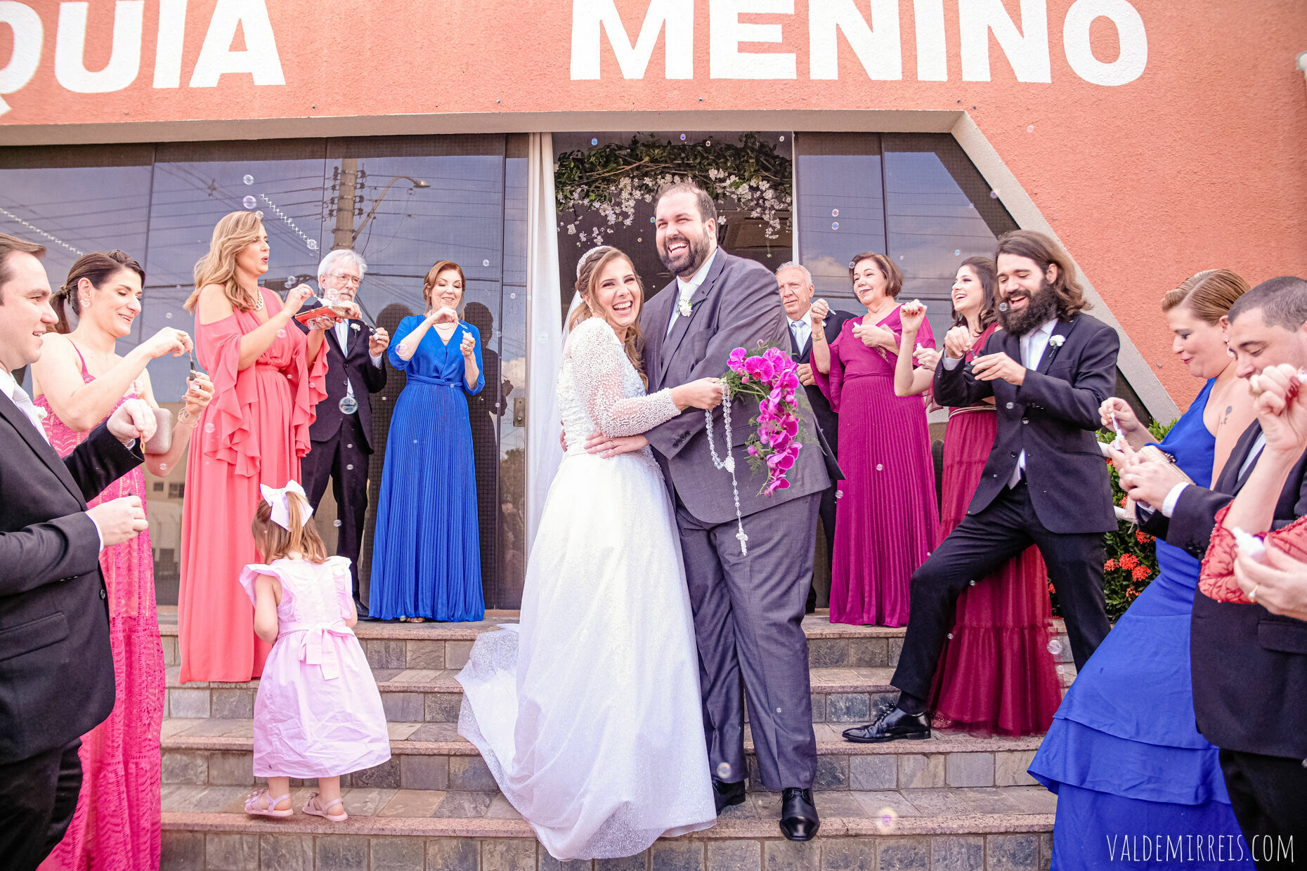Foto i Fotografia de Casamento | Paróquia Menino Jesus de Praga | Felix Petrolli Buffet | São José do Rio Preto SP | Lívia + Paulo Foto i Fotografia de Casamento | Paróquia Menino Jesus de Praga | Felix Petrolli Buffet | São José do Rio Preto SP | Lívia + Paulo - Imagem 145