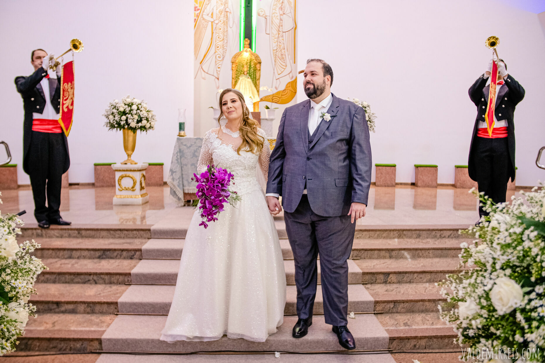 Foto i Fotografia de Casamento | Paróquia Menino Jesus de Praga | Felix Petrolli Buffet | São José do Rio Preto SP | Lívia + Paulo Foto i Fotografia de Casamento | Paróquia Menino Jesus de Praga | Felix Petrolli Buffet | São José do Rio Preto SP | Lívia + Paulo - Imagem 142