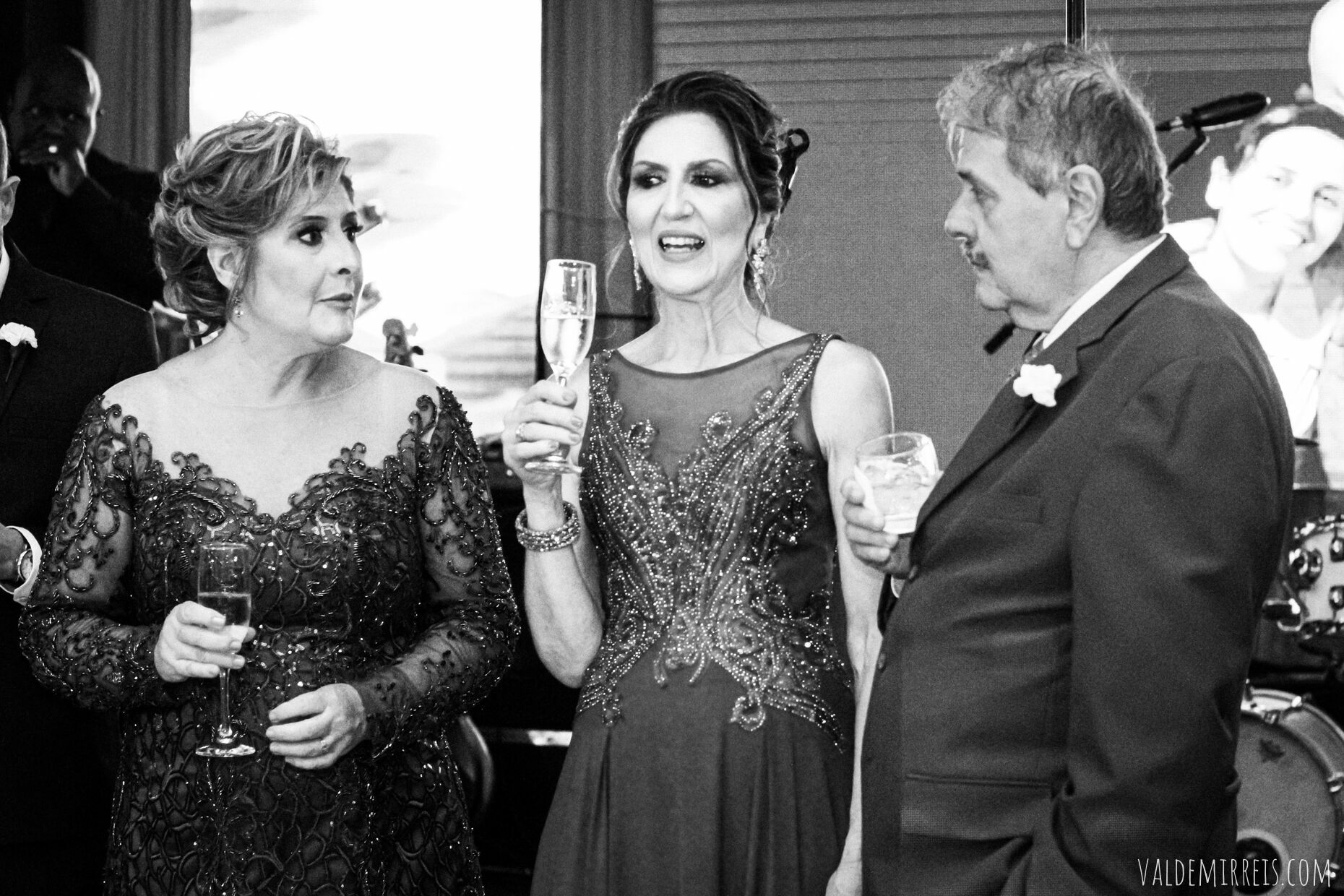 Foto i Fotografia de Casamento | Paróquia Menino Jesus de Praga | Felix Petrolli Buffet | São José do Rio Preto SP | Lívia + Paulo Foto i Fotografia de Casamento | Paróquia Menino Jesus de Praga | Felix Petrolli Buffet | São José do Rio Preto SP | Lívia + Paulo - Imagem 171