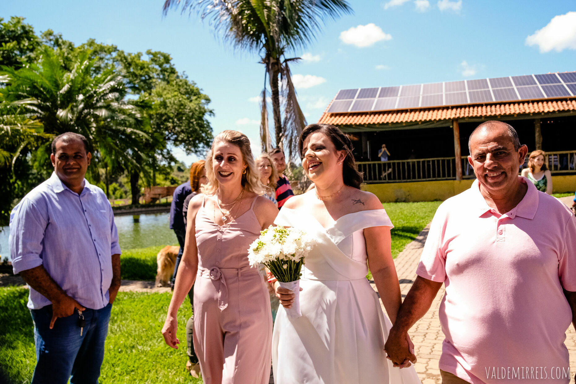 Foto Fotografia de Casamento | Estância Lago Azul | Registro Civil das Pessoas Naturais e Interdições e Tutelas | Urupês SP | Amanda + Artur Foto Fotografia de Casamento | Estância Lago Azul | Registro Civil das Pessoas Naturais e Interdições e Tutelas | Urupês SP | Amanda + Artur - Imagem 59