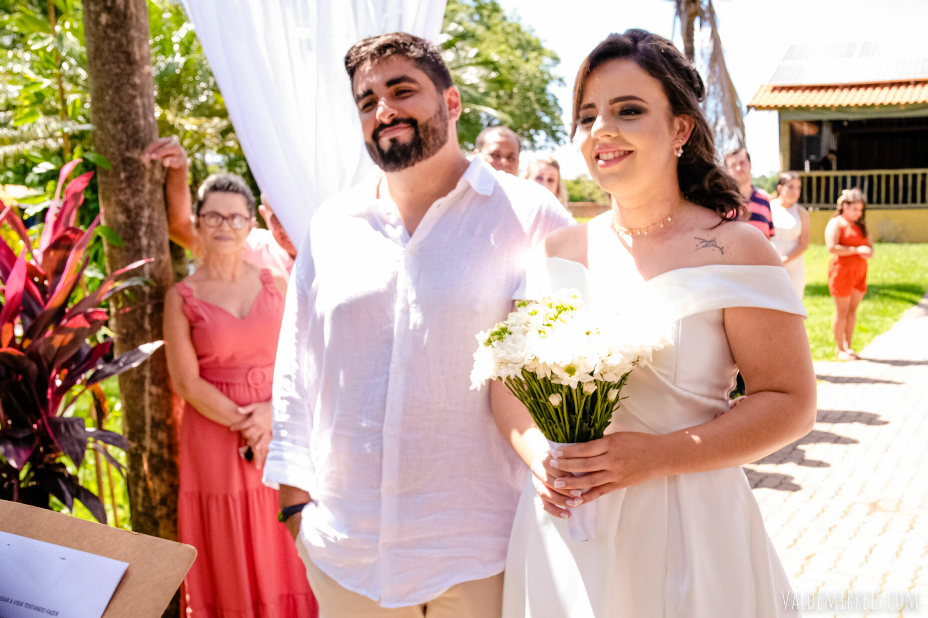 Foto Fotografia de Casamento | Estância Lago Azul | Registro Civil das Pessoas Naturais e Interdições e Tutelas | Urupês SP | Amanda + Artur Foto Fotografia de Casamento | Estância Lago Azul | Registro Civil das Pessoas Naturais e Interdições e Tutelas | Urupês SP | Amanda + Artur - Imagem 64