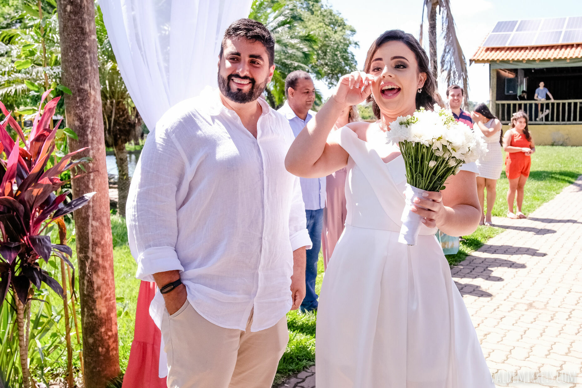 Foto Fotografia de Casamento | Estância Lago Azul | Registro Civil das Pessoas Naturais e Interdições e Tutelas | Urupês SP | Amanda + Artur Foto Fotografia de Casamento | Estância Lago Azul | Registro Civil das Pessoas Naturais e Interdições e Tutelas | Urupês SP | Amanda + Artur - Imagem 62