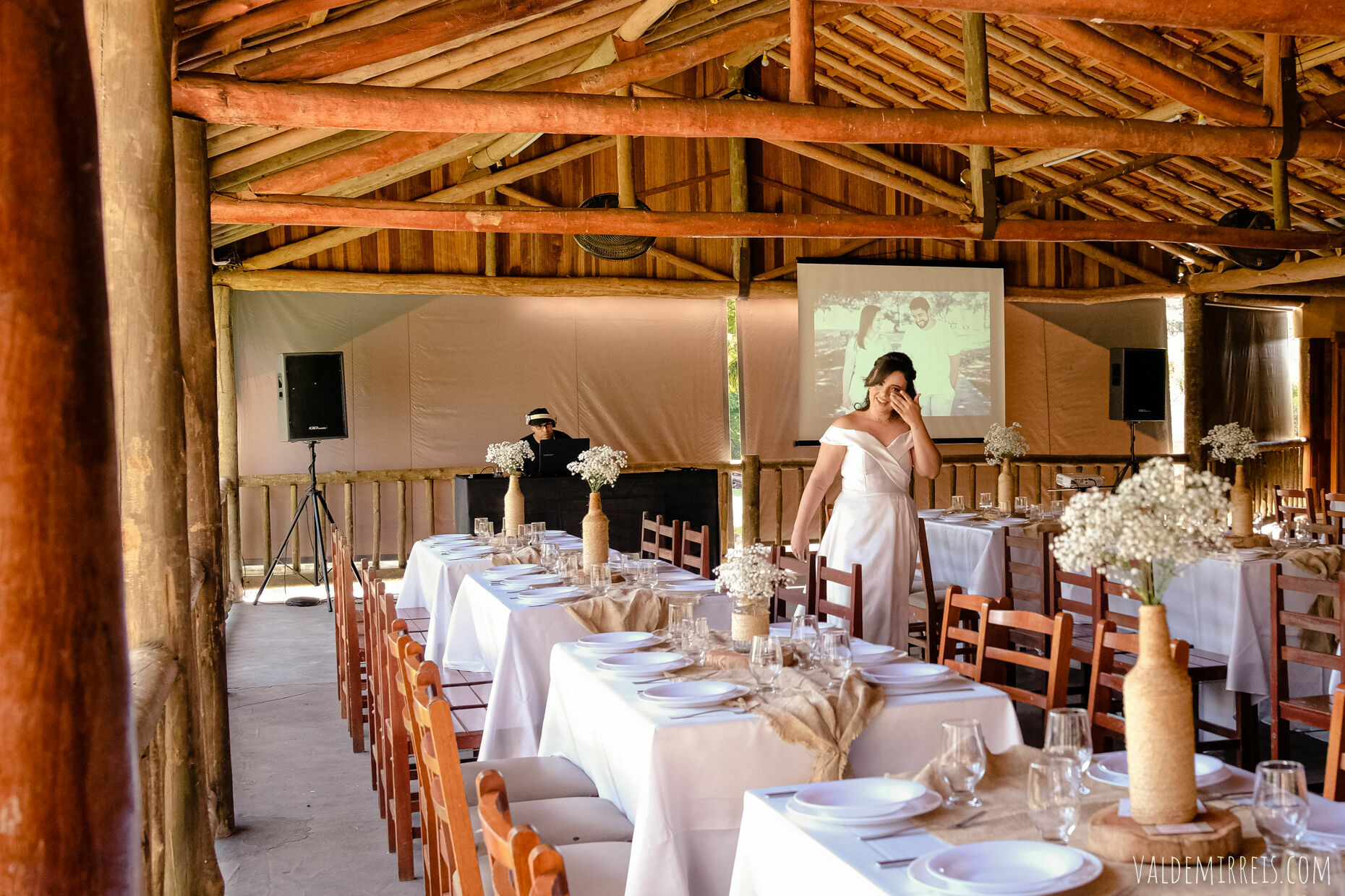 Foto Fotografia de Casamento | Estância Lago Azul | Registro Civil das Pessoas Naturais e Interdições e Tutelas | Urupês SP | Amanda + Artur Foto Fotografia de Casamento | Estância Lago Azul | Registro Civil das Pessoas Naturais e Interdições e Tutelas | Urupês SP | Amanda + Artur - Imagem 55