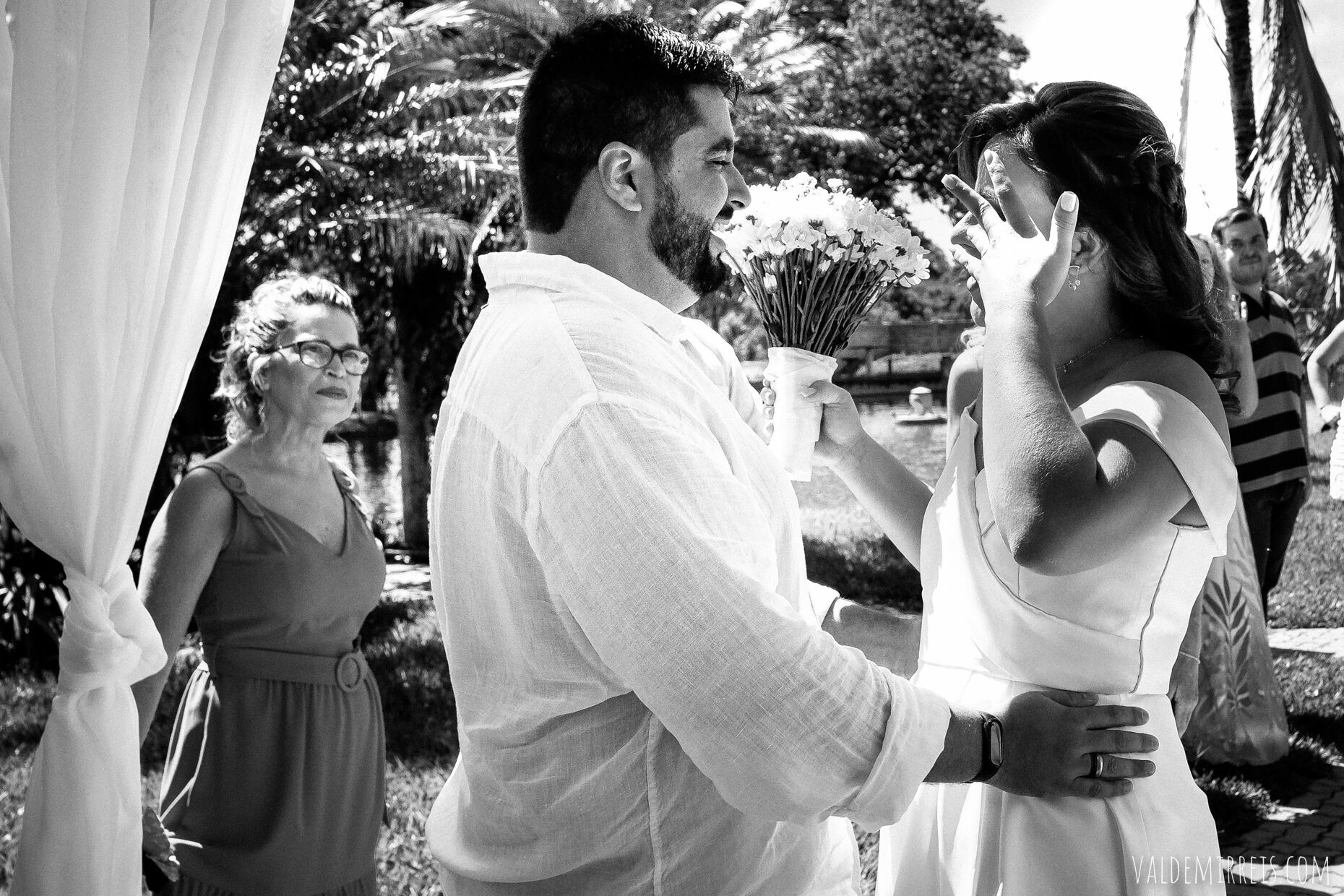 Foto Fotografia de Casamento | Estância Lago Azul | Registro Civil das Pessoas Naturais e Interdições e Tutelas | Urupês SP | Amanda + Artur Foto Fotografia de Casamento | Estância Lago Azul | Registro Civil das Pessoas Naturais e Interdições e Tutelas | Urupês SP | Amanda + Artur - Imagem 61