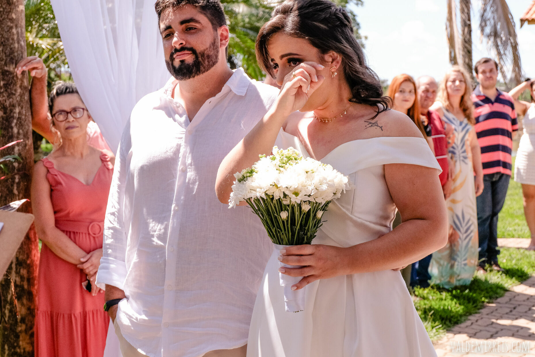 Foto Fotografia de Casamento | Estância Lago Azul | Registro Civil das Pessoas Naturais e Interdições e Tutelas | Urupês SP | Amanda + Artur Foto Fotografia de Casamento | Estância Lago Azul | Registro Civil das Pessoas Naturais e Interdições e Tutelas | Urupês SP | Amanda + Artur - Imagem 80