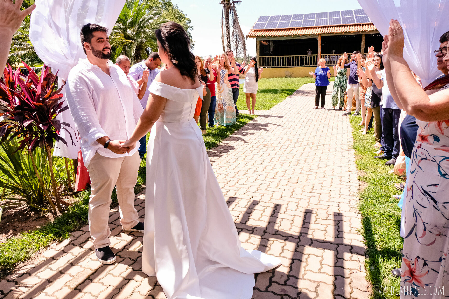 Foto Fotografia de Casamento | Estância Lago Azul | Registro Civil das Pessoas Naturais e Interdições e Tutelas | Urupês SP | Amanda + Artur Foto Fotografia de Casamento | Estância Lago Azul | Registro Civil das Pessoas Naturais e Interdições e Tutelas | Urupês SP | Amanda + Artur - Imagem 93