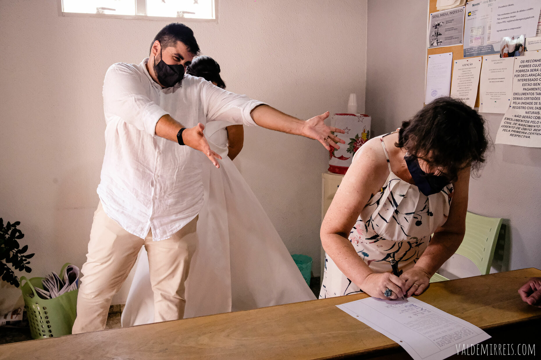 Foto Fotografia de Casamento | Estância Lago Azul | Registro Civil das Pessoas Naturais e Interdições e Tutelas | Urupês SP | Amanda + Artur Foto Fotografia de Casamento | Estância Lago Azul | Registro Civil das Pessoas Naturais e Interdições e Tutelas | Urupês SP | Amanda + Artur - Imagem 111