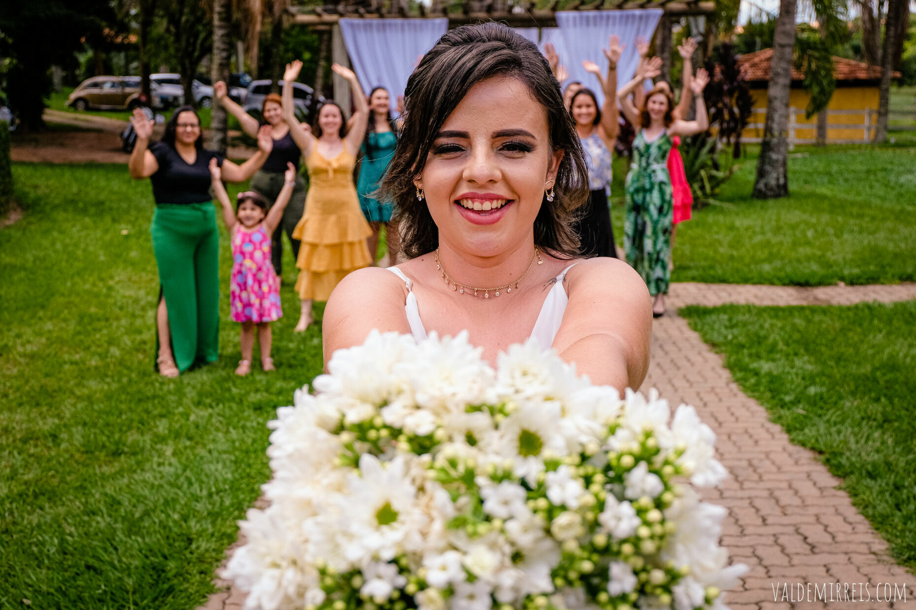 Foto Fotografia de Casamento | Estância Lago Azul | Registro Civil das Pessoas Naturais e Interdições e Tutelas | Urupês SP | Amanda + Artur Foto Fotografia de Casamento | Estância Lago Azul | Registro Civil das Pessoas Naturais e Interdições e Tutelas | Urupês SP | Amanda + Artur - Imagem 159