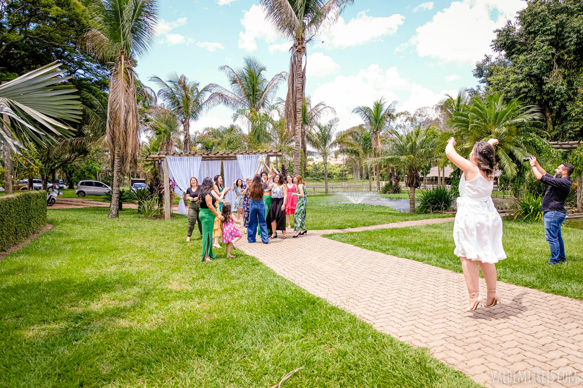 Foto Fotografia de Casamento | Estância Lago Azul | Registro Civil das Pessoas Naturais e Interdições e Tutelas | Urupês SP | Amanda + Artur Foto Fotografia de Casamento | Estância Lago Azul | Registro Civil das Pessoas Naturais e Interdições e Tutelas | Urupês SP | Amanda + Artur - Imagem 160