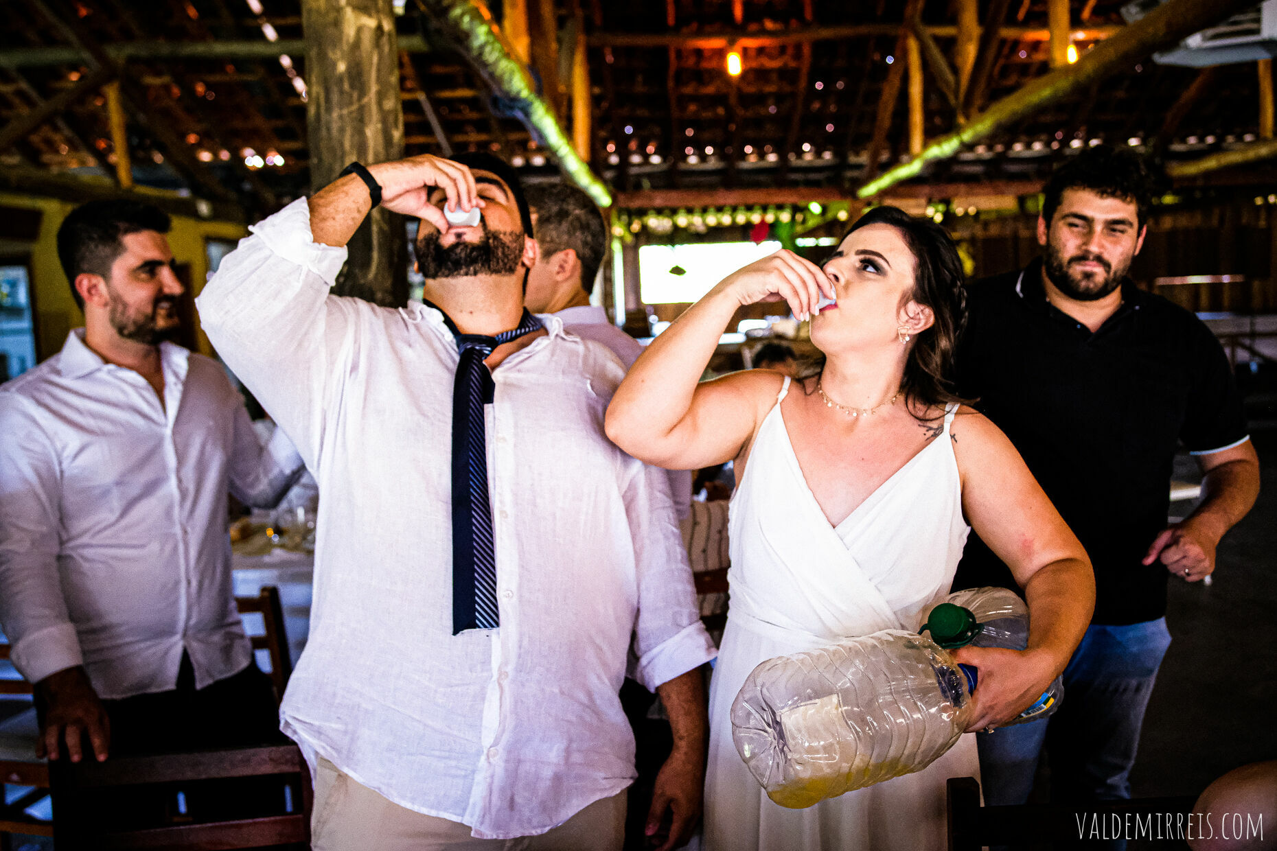Foto Fotografia de Casamento | Estância Lago Azul | Registro Civil das Pessoas Naturais e Interdições e Tutelas | Urupês SP | Amanda + Artur Foto Fotografia de Casamento | Estância Lago Azul | Registro Civil das Pessoas Naturais e Interdições e Tutelas | Urupês SP | Amanda + Artur - Imagem 166