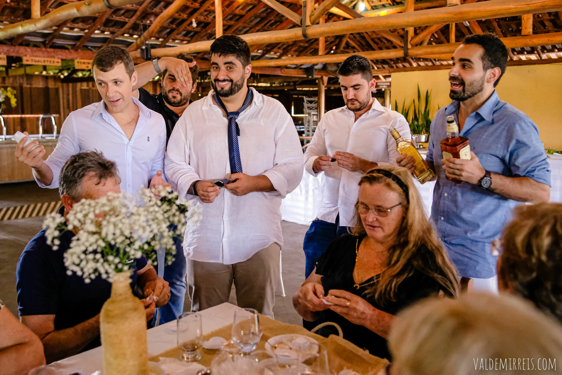Foto Fotografia de Casamento | Estância Lago Azul | Registro Civil das Pessoas Naturais e Interdições e Tutelas | Urupês SP | Amanda + Artur Foto Fotografia de Casamento | Estância Lago Azul | Registro Civil das Pessoas Naturais e Interdições e Tutelas | Urupês SP | Amanda + Artur - Imagem 165