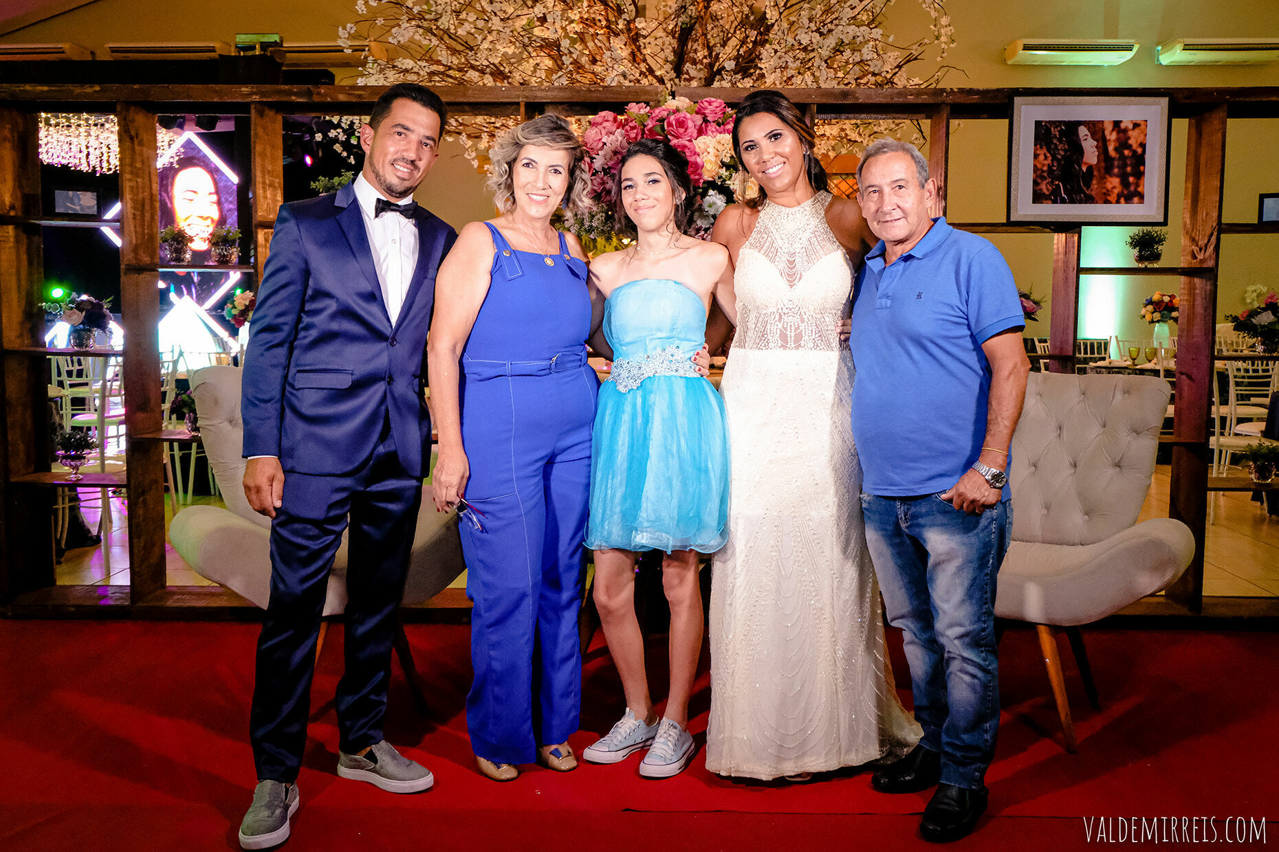 Foto Fotografia de Aniversário Debutante Espaço Gabbana | São José do Rio Preto SP | Ana Laura 15 + 1 Foto Fotografia de Aniversário Debutante Espaço Gabbana | São José do Rio Preto SP | Ana Laura 15 + 1 - Imagem 92