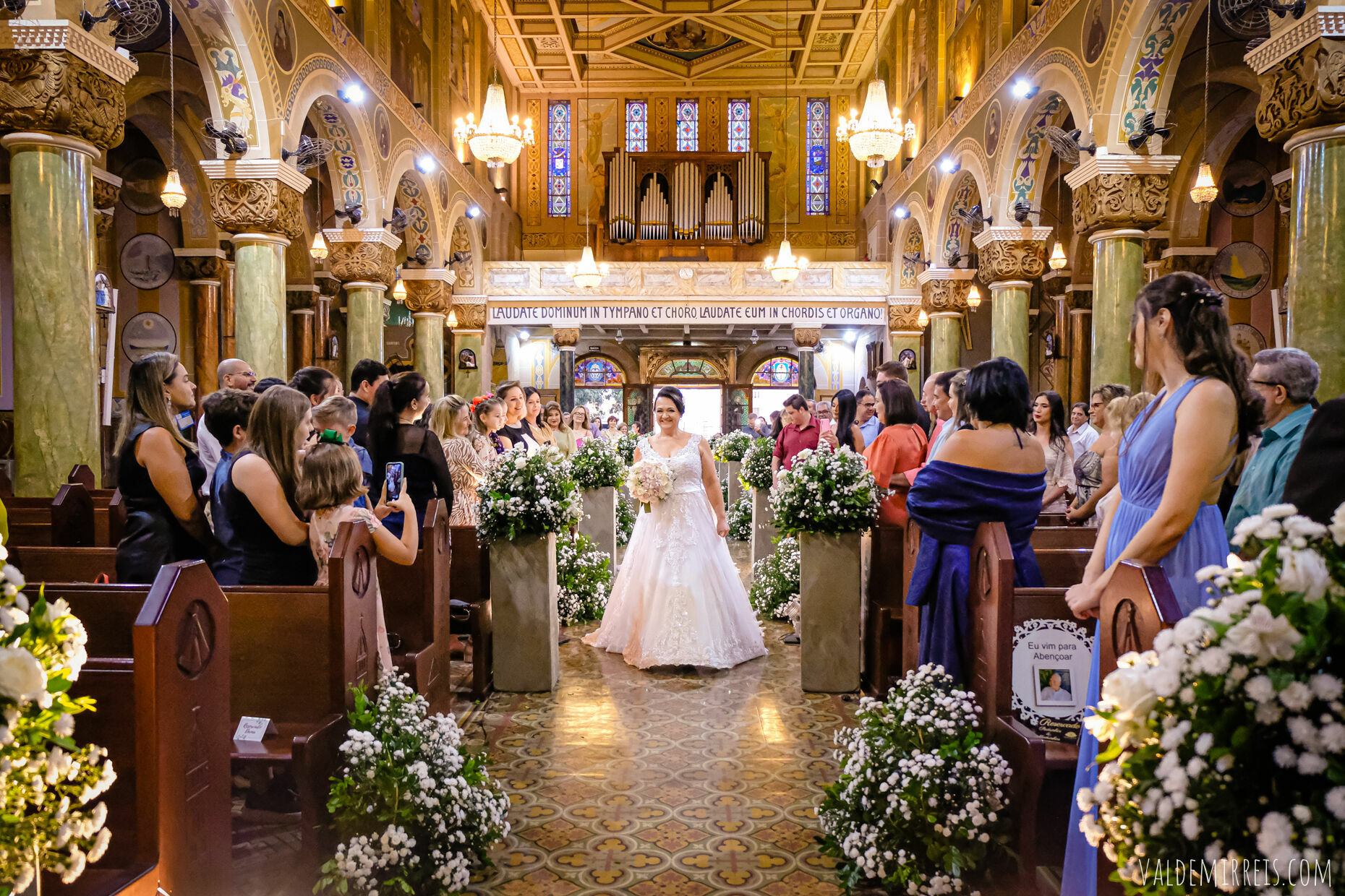 Foto Fotografia de Casamento | Basílica Menor de Nossa Senhora da Conceição Aparecida | Marin Eventos | São José do Rio Preto SP | Adriana + Amauri Foto Fotografia de Casamento | Basílica Menor de Nossa Senhora da Conceição Aparecida | Marin Eventos | São José do Rio Preto SP | Adriana + Amauri - Imagem 77