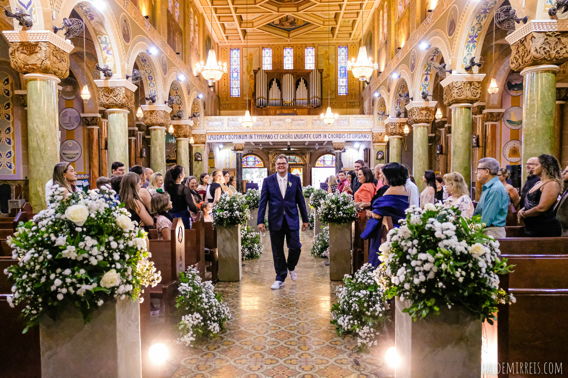 Foto Fotografia de Casamento | Basílica Menor de Nossa Senhora da Conceição Aparecida | Marin Eventos | São José do Rio Preto SP | Adriana + Amauri Foto Fotografia de Casamento | Basílica Menor de Nossa Senhora da Conceição Aparecida | Marin Eventos | São José do Rio Preto SP | Adriana + Amauri - Imagem 61