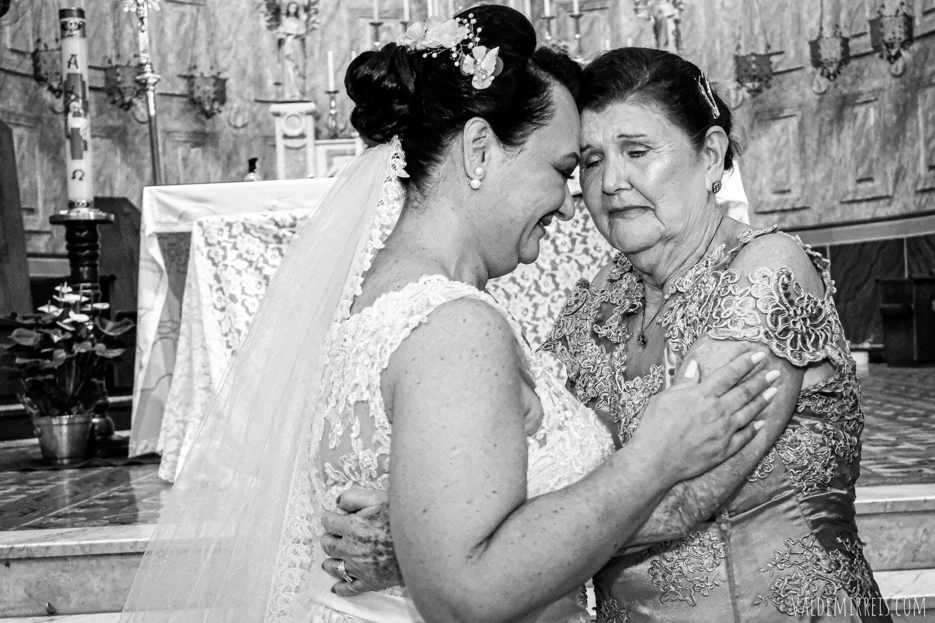 Foto Fotografia de Casamento | Basílica Menor de Nossa Senhora da Conceição Aparecida | Marin Eventos | São José do Rio Preto SP | Adriana + Amauri Foto Fotografia de Casamento | Basílica Menor de Nossa Senhora da Conceição Aparecida | Marin Eventos | São José do Rio Preto SP | Adriana + Amauri - Imagem 84