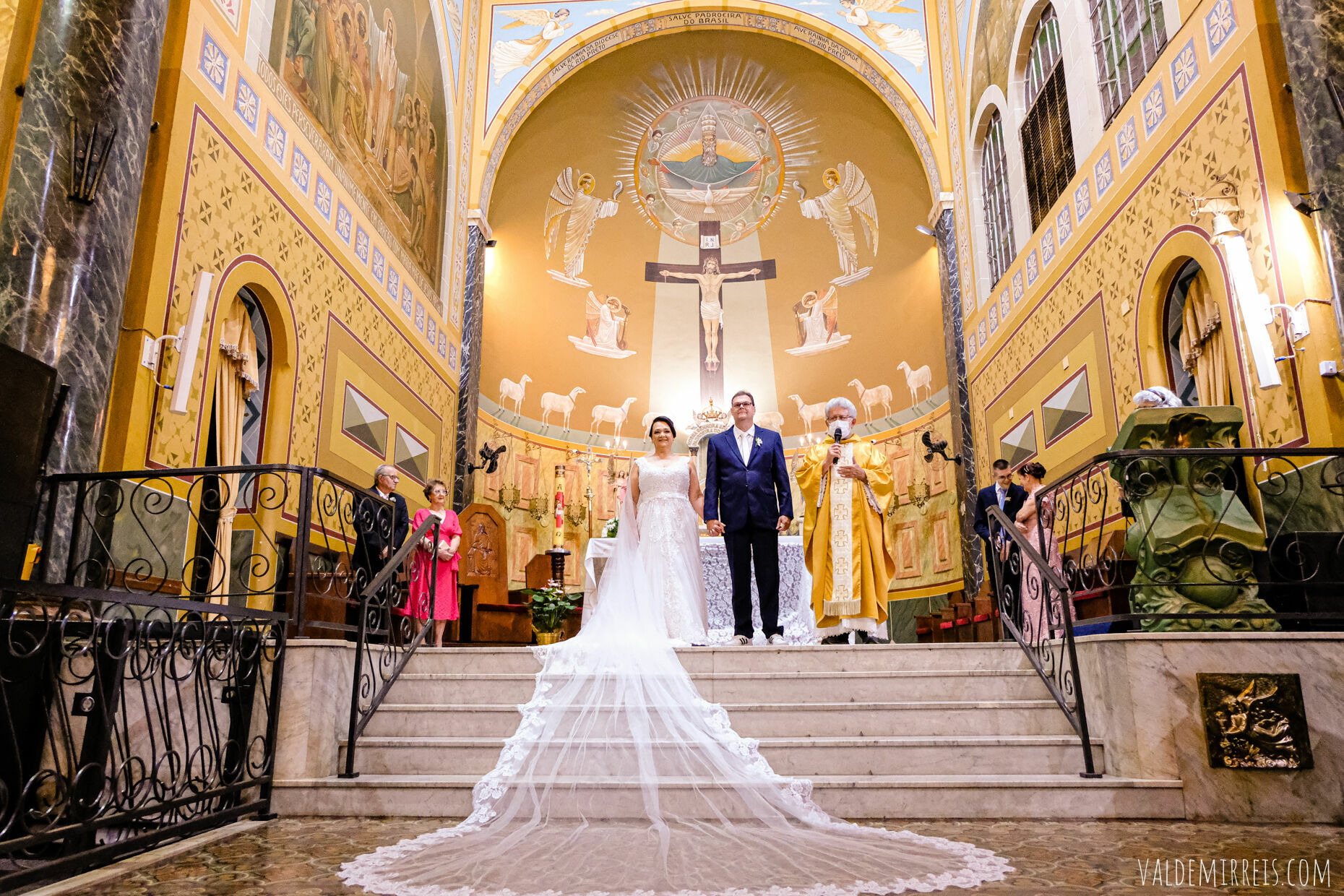 Foto Fotografia de Casamento | Basílica Menor de Nossa Senhora da Conceição Aparecida | Marin Eventos | São José do Rio Preto SP | Adriana + Amauri Foto Fotografia de Casamento | Basílica Menor de Nossa Senhora da Conceição Aparecida | Marin Eventos | São José do Rio Preto SP | Adriana + Amauri - Imagem 94