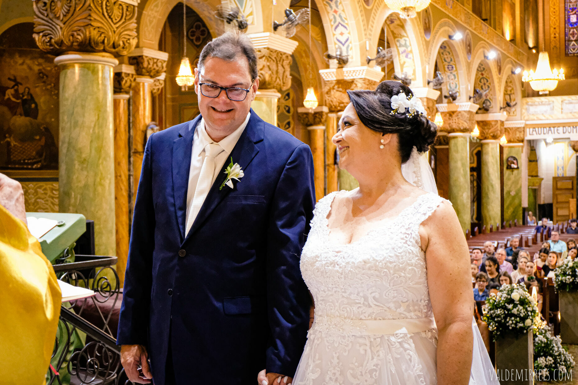 Foto Fotografia de Casamento | Basílica Menor de Nossa Senhora da Conceição Aparecida | Marin Eventos | São José do Rio Preto SP | Adriana + Amauri Foto Fotografia de Casamento | Basílica Menor de Nossa Senhora da Conceição Aparecida | Marin Eventos | São José do Rio Preto SP | Adriana + Amauri - Imagem 106