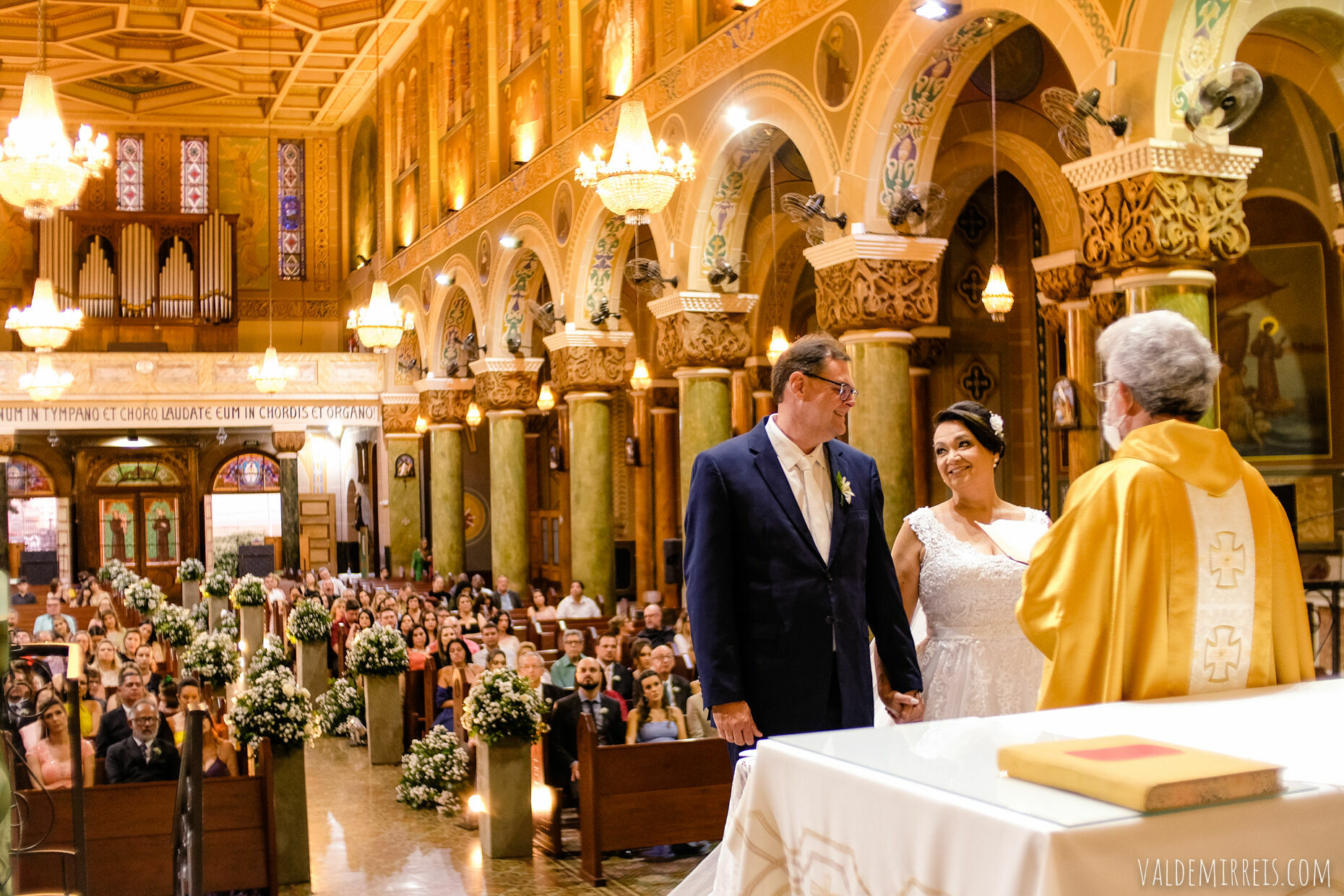 Foto Fotografia de Casamento | Basílica Menor de Nossa Senhora da Conceição Aparecida | Marin Eventos | São José do Rio Preto SP | Adriana + Amauri Foto Fotografia de Casamento | Basílica Menor de Nossa Senhora da Conceição Aparecida | Marin Eventos | São José do Rio Preto SP | Adriana + Amauri - Imagem 88