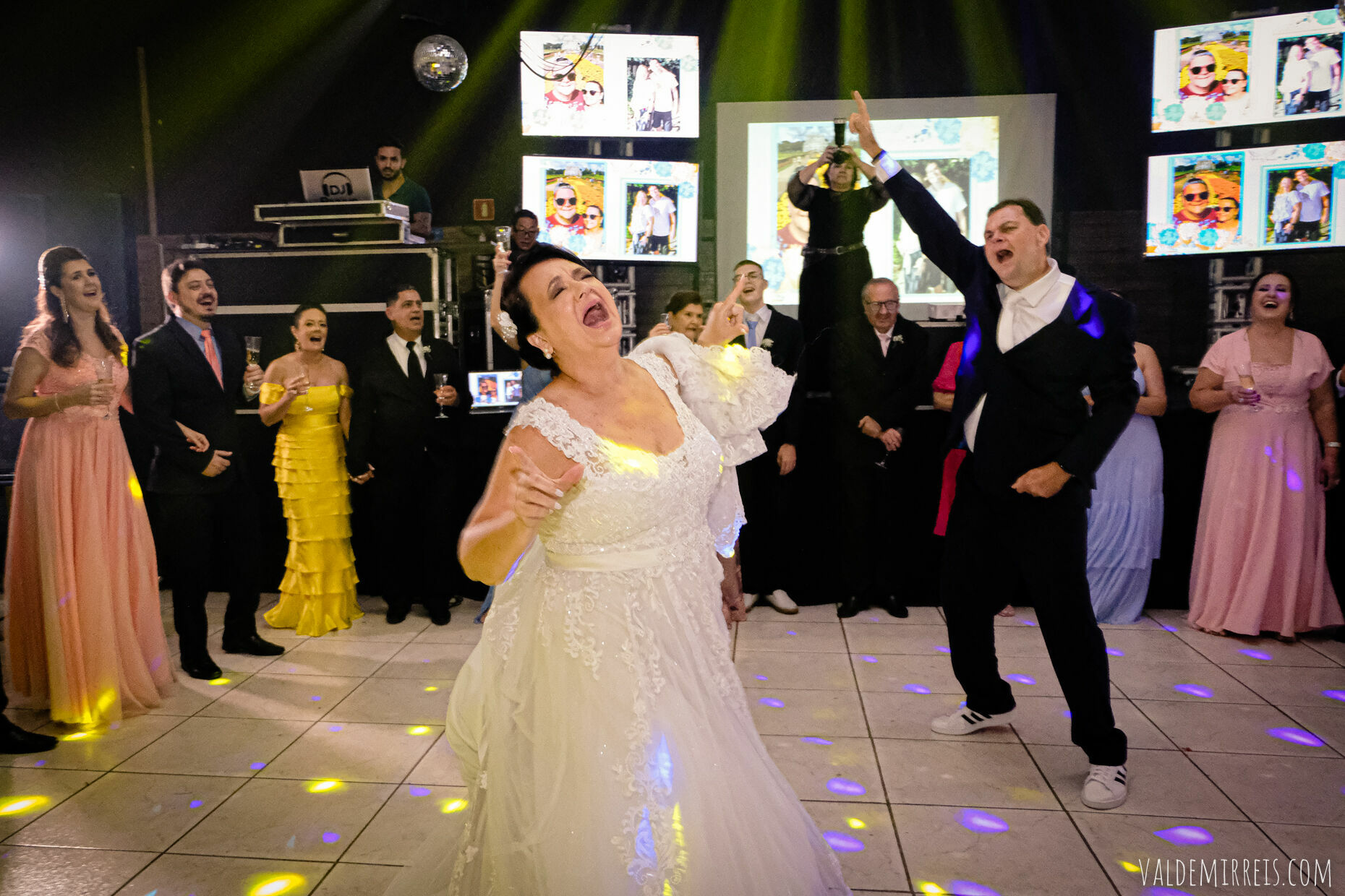 Foto Fotografia de Casamento | Basílica Menor de Nossa Senhora da Conceição Aparecida | Marin Eventos | São José do Rio Preto SP | Adriana + Amauri Foto Fotografia de Casamento | Basílica Menor de Nossa Senhora da Conceição Aparecida | Marin Eventos | São José do Rio Preto SP | Adriana + Amauri - Imagem 147