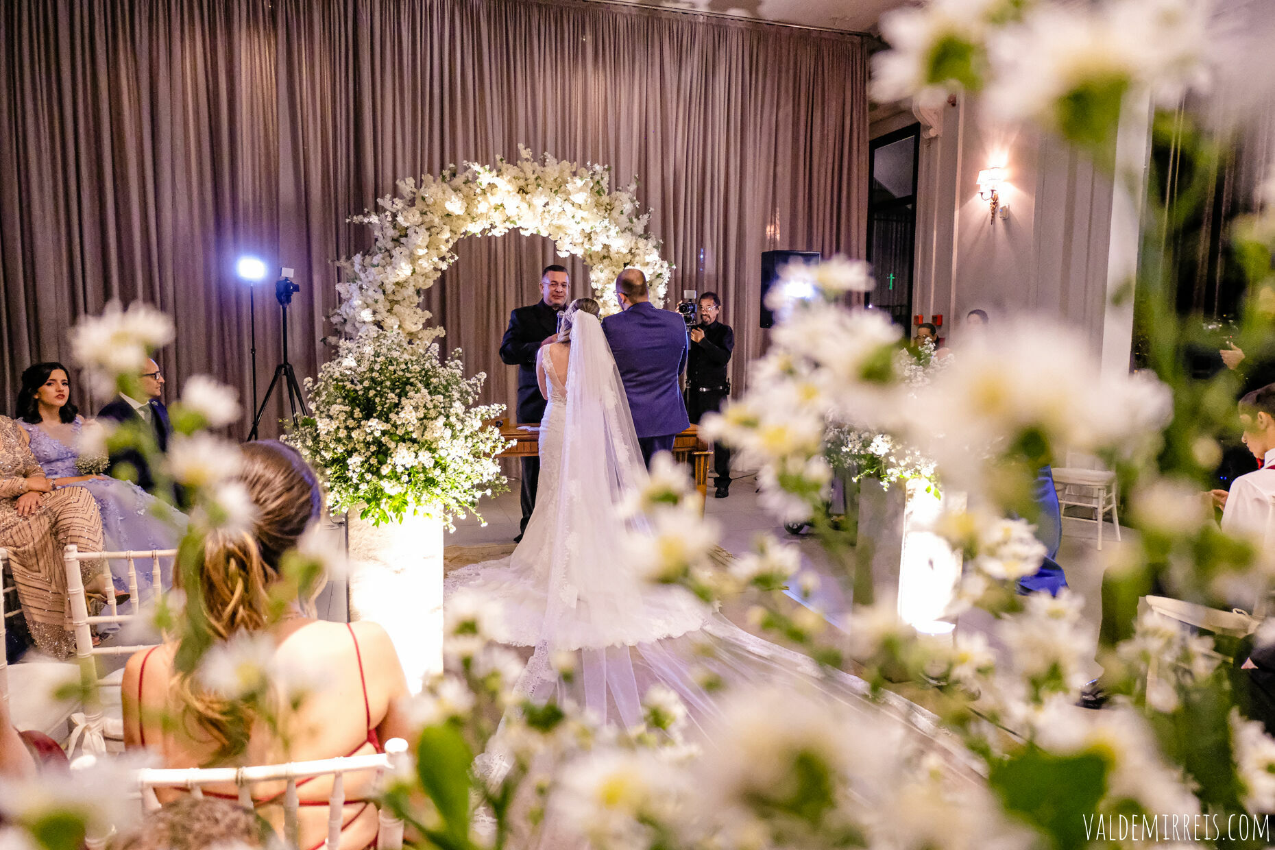 Foto Fotografia de Casamento | Felix Petrolli Buffet | São José do Rio Preto SP | Mayara + Guilherme Foto Fotografia de Casamento | Felix Petrolli Buffet | São José do Rio Preto SP | Mayara + Guilherme - Imagem 160