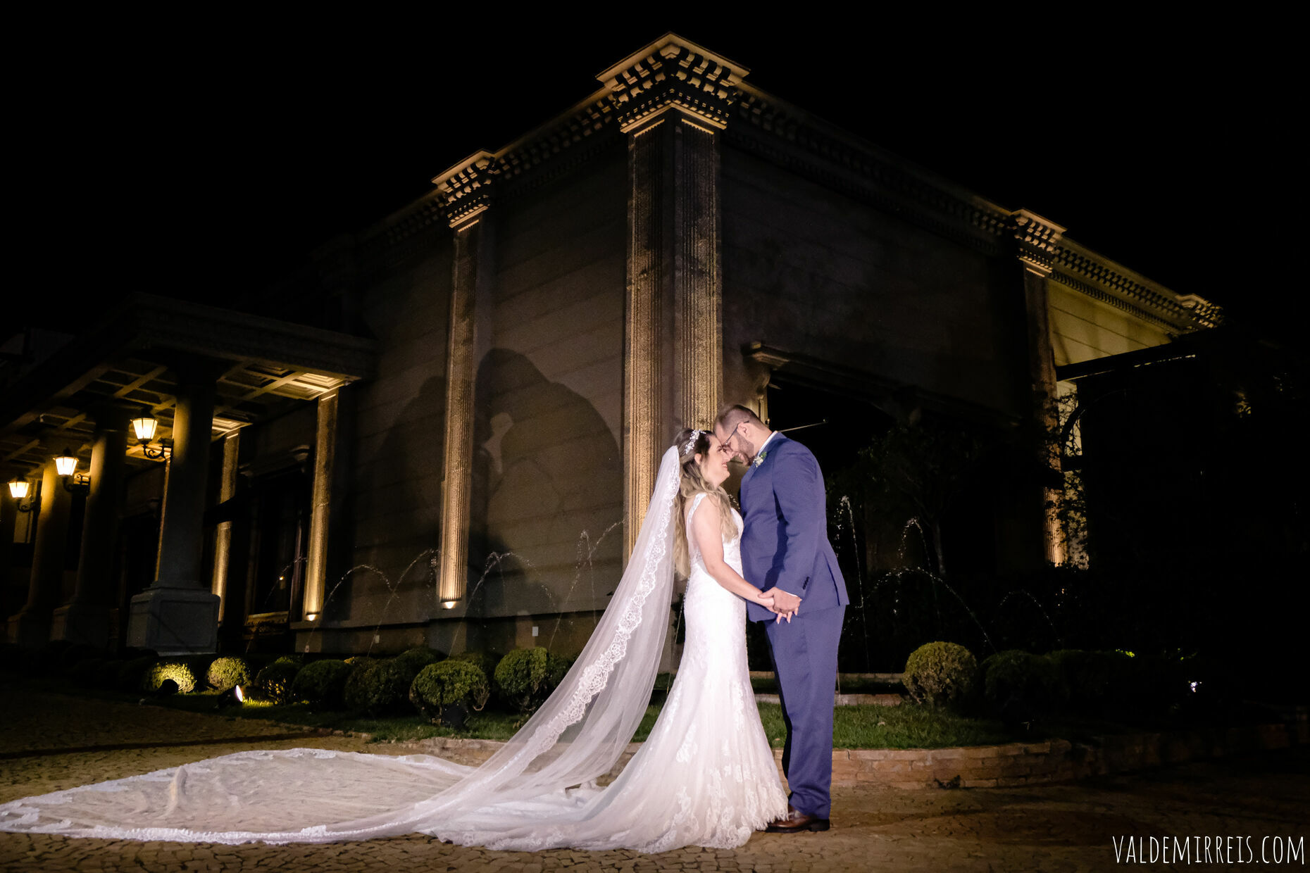 Foto Fotografia de Casamento | Felix Petrolli Buffet | São José do Rio Preto SP | Mayara + Guilherme Foto Fotografia de Casamento | Felix Petrolli Buffet | São José do Rio Preto SP | Mayara + Guilherme - Imagem 210