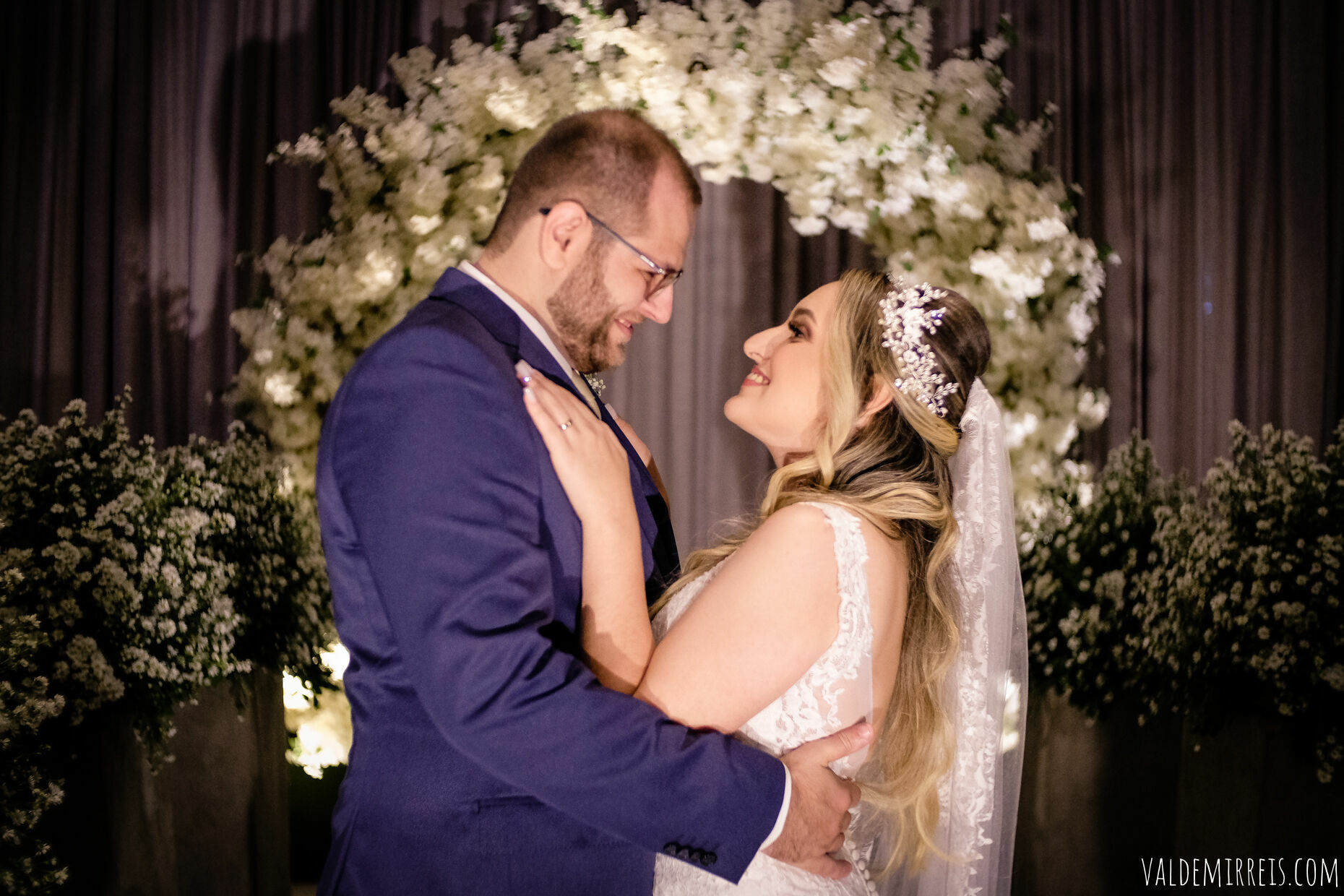Foto Fotografia de Casamento | Felix Petrolli Buffet | São José do Rio Preto SP | Mayara + Guilherme Foto Fotografia de Casamento | Felix Petrolli Buffet | São José do Rio Preto SP | Mayara + Guilherme - Imagem 211