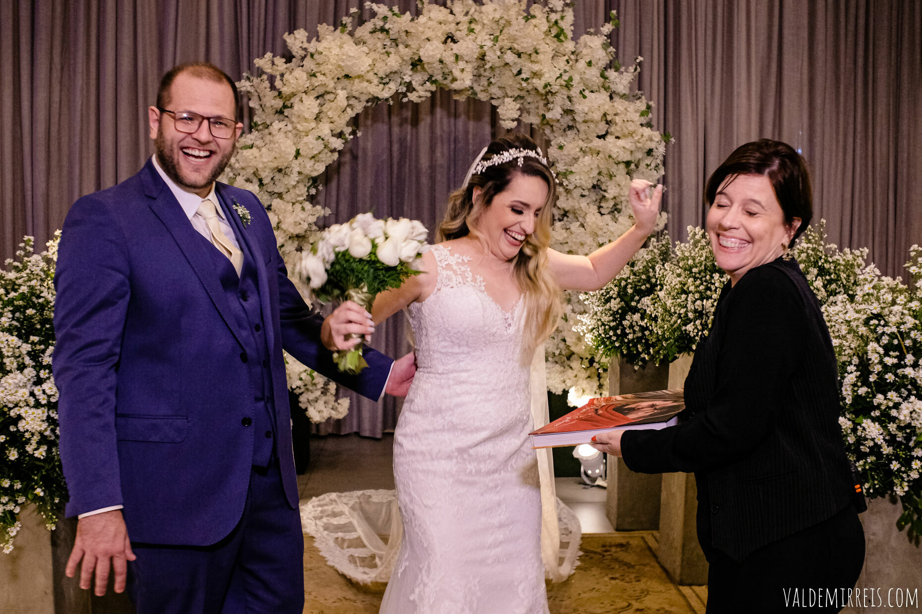 Foto Fotografia de Casamento | Felix Petrolli Buffet | São José do Rio Preto SP | Mayara + Guilherme Foto Fotografia de Casamento | Felix Petrolli Buffet | São José do Rio Preto SP | Mayara + Guilherme - Imagem 214