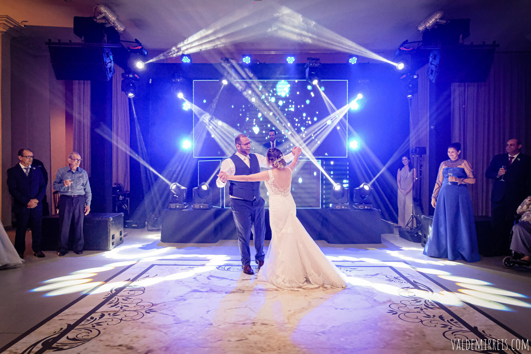 Foto Fotografia de Casamento | Felix Petrolli Buffet | São José do Rio Preto SP | Mayara + Guilherme Foto Fotografia de Casamento | Felix Petrolli Buffet | São José do Rio Preto SP | Mayara + Guilherme - Imagem 226