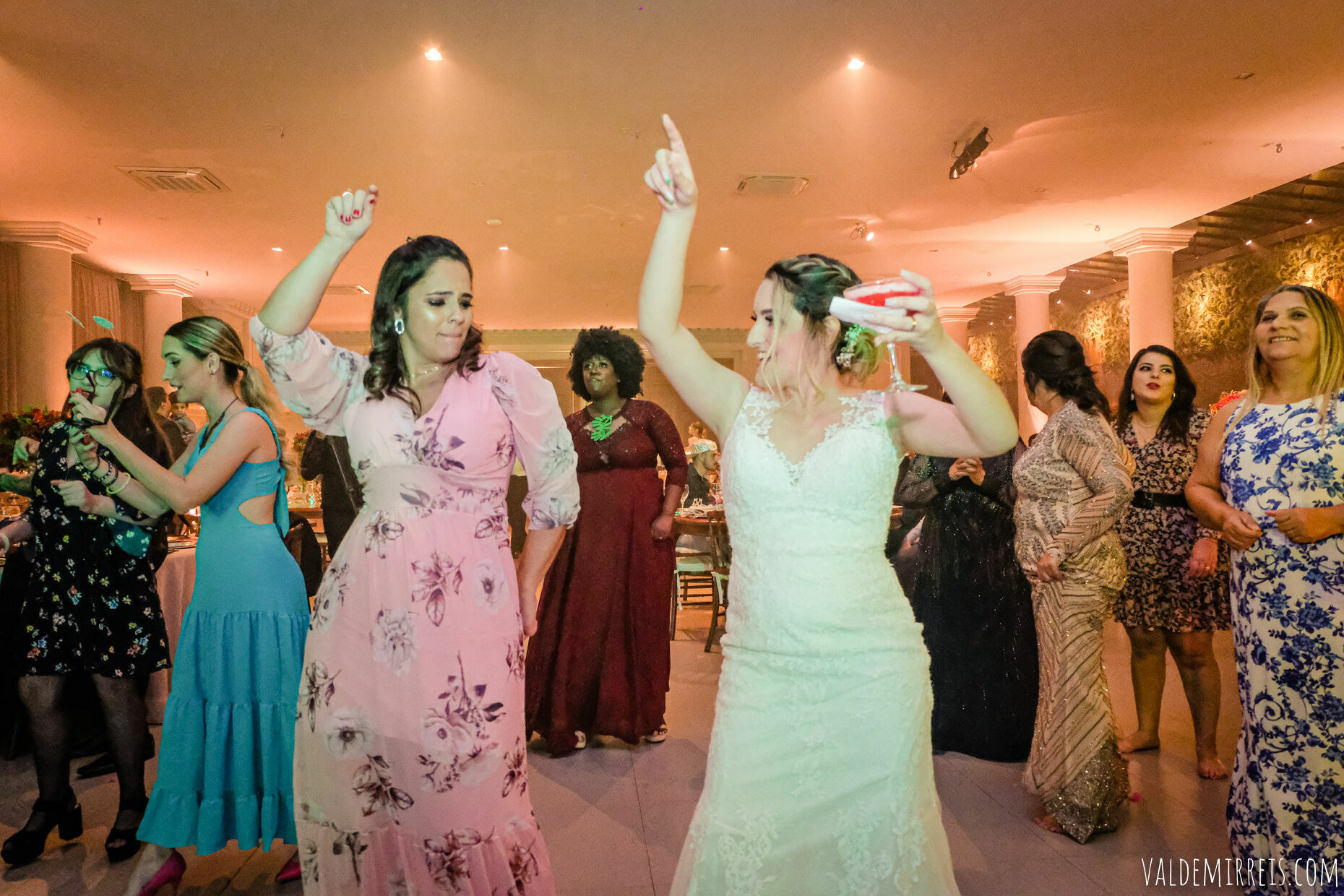 Foto Fotografia de Casamento | Felix Petrolli Buffet | São José do Rio Preto SP | Mayara + Guilherme Foto Fotografia de Casamento | Felix Petrolli Buffet | São José do Rio Preto SP | Mayara + Guilherme - Imagem 256