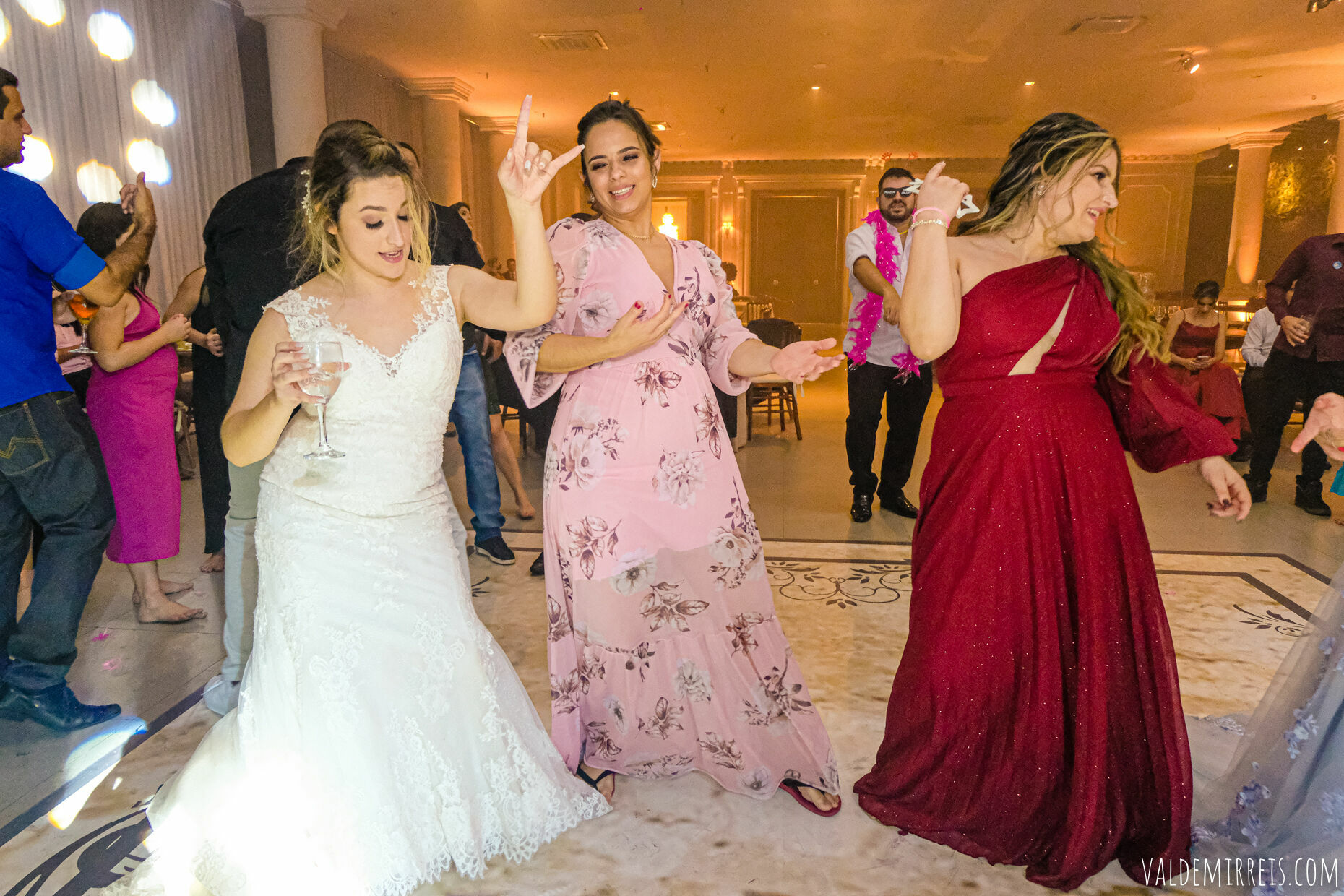 Foto Fotografia de Casamento | Felix Petrolli Buffet | São José do Rio Preto SP | Mayara + Guilherme Foto Fotografia de Casamento | Felix Petrolli Buffet | São José do Rio Preto SP | Mayara + Guilherme - Imagem 322