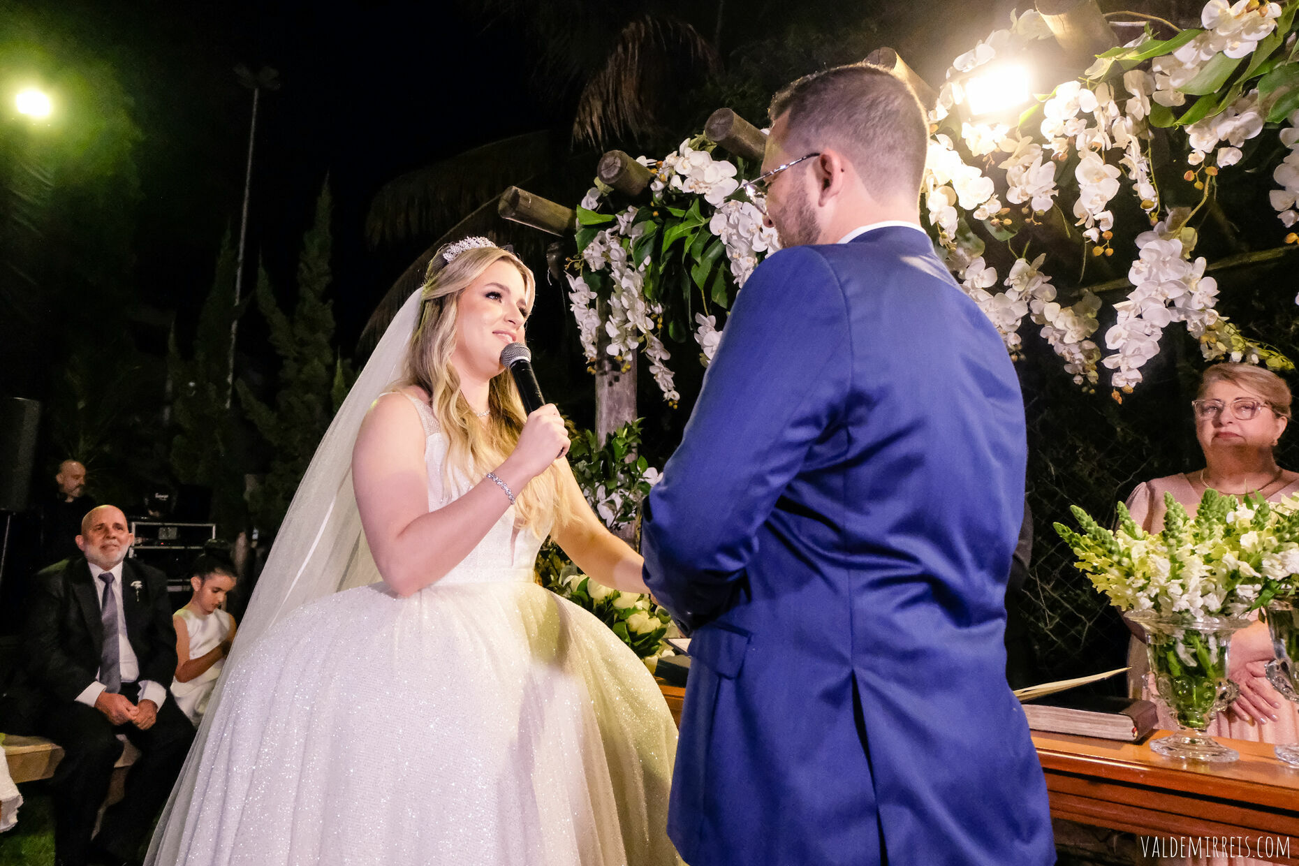 Foto Fotografia de Casamento | Bella Faria Eventos | Cedral SP | Daniela + Vinicius Foto Fotografia de Casamento | Bella Faria Eventos | Cedral SP | Daniela + Vinicius - Imagem 188