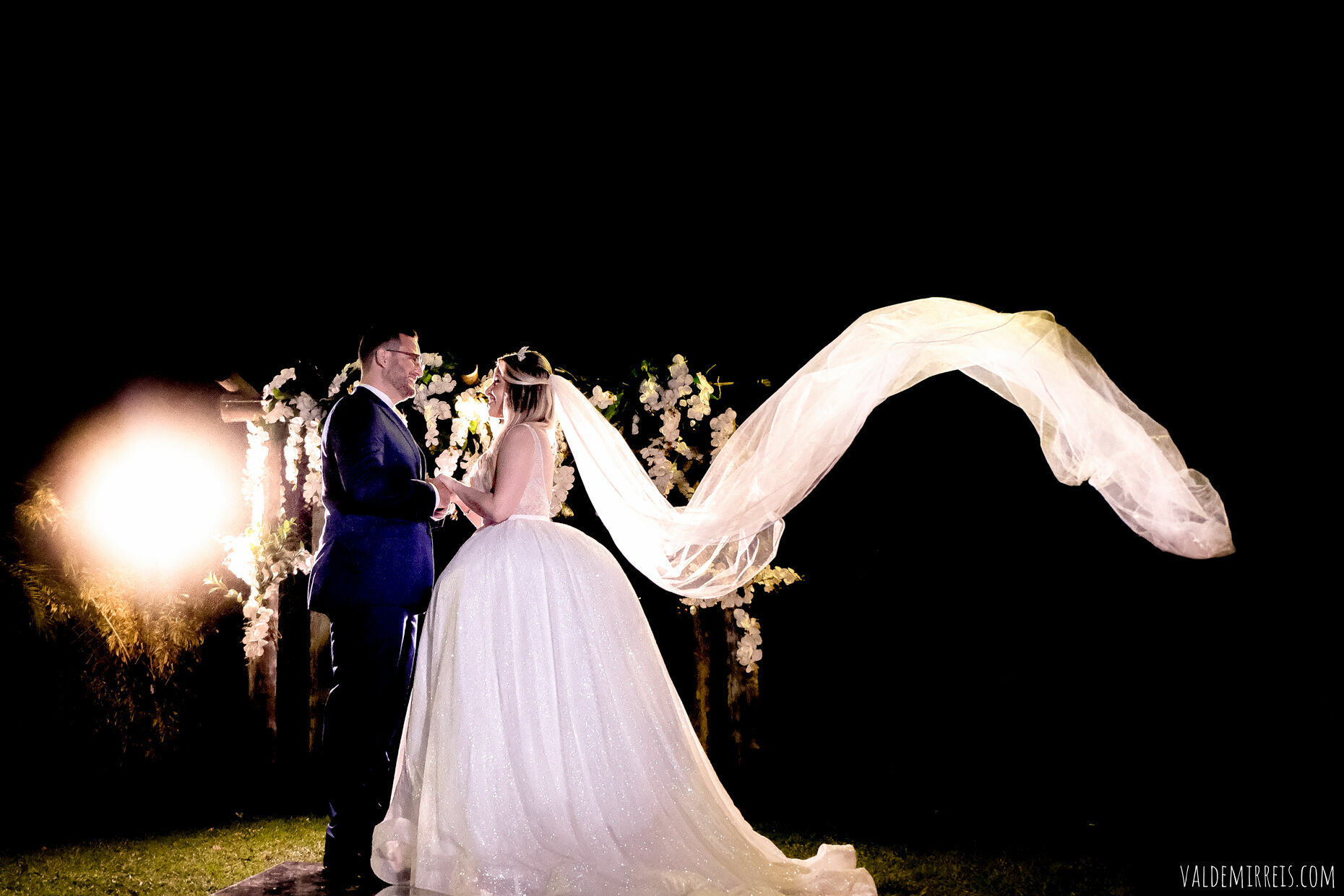 Foto Fotografia de Casamento | Bella Faria Eventos | Cedral SP | Daniela + Vinicius Foto Fotografia de Casamento | Bella Faria Eventos | Cedral SP | Daniela + Vinicius - Imagem 219