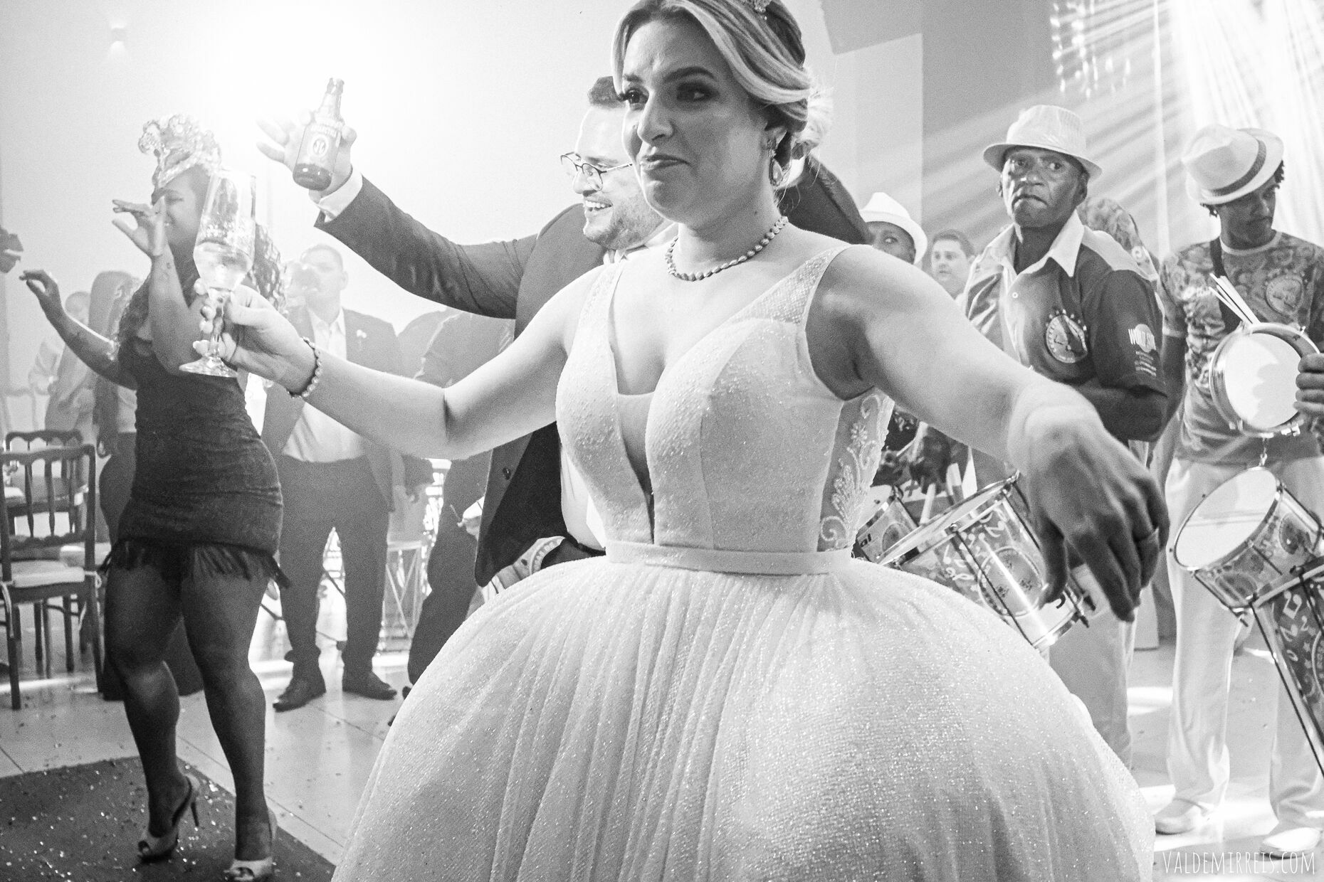 Foto Fotografia de Casamento | Bella Faria Eventos | Cedral SP | Daniela + Vinicius Foto Fotografia de Casamento | Bella Faria Eventos | Cedral SP | Daniela + Vinicius - Imagem 356