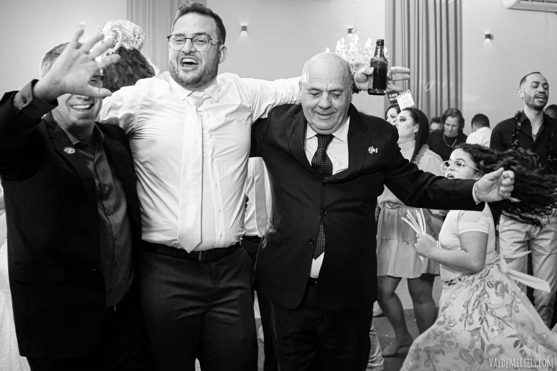Foto Fotografia de Casamento | Bella Faria Eventos | Cedral SP | Daniela + Vinicius Foto Fotografia de Casamento | Bella Faria Eventos | Cedral SP | Daniela + Vinicius - Imagem 383