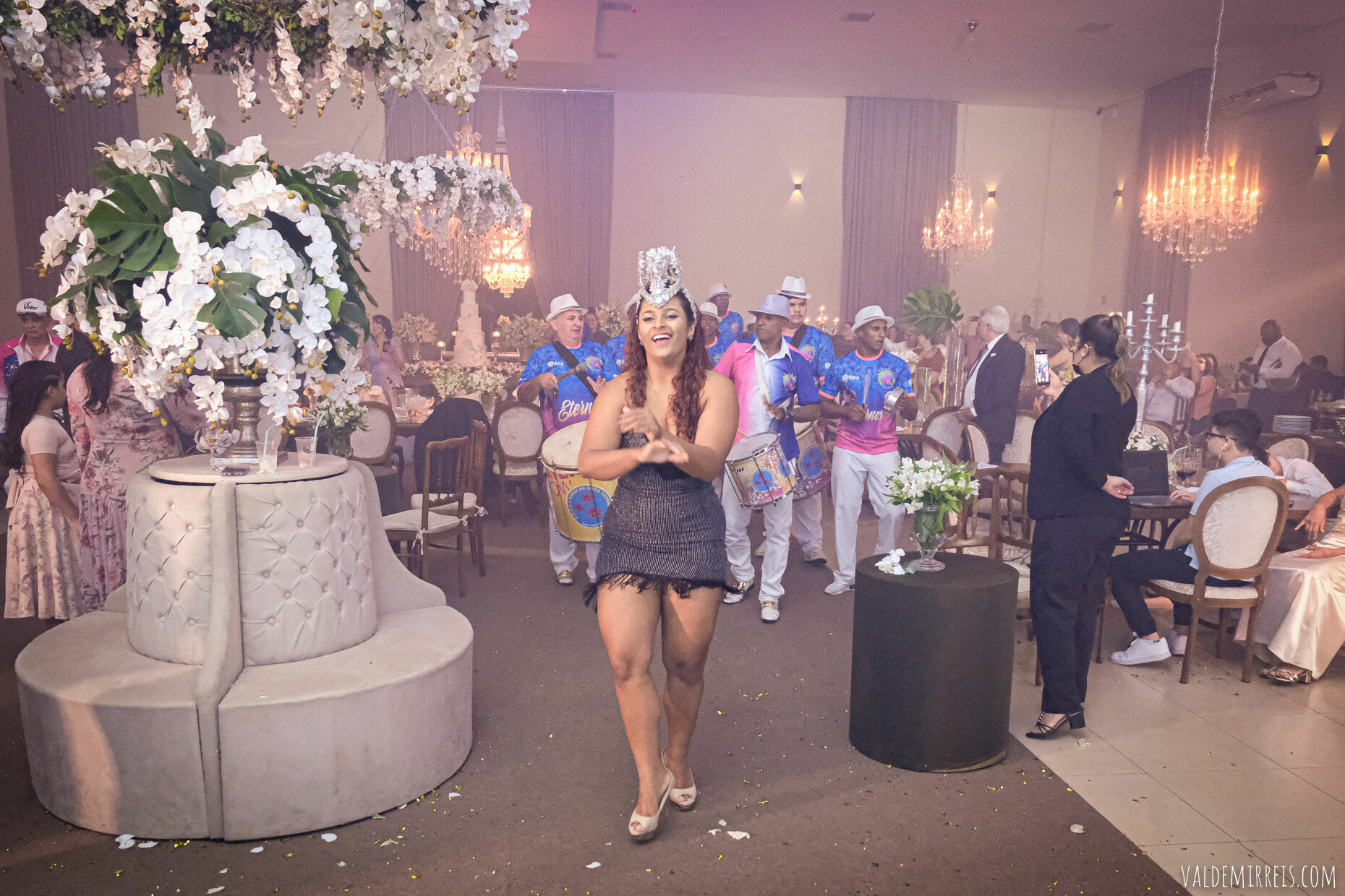 Foto Fotografia de Casamento | Bella Faria Eventos | Cedral SP | Daniela + Vinicius Foto Fotografia de Casamento | Bella Faria Eventos | Cedral SP | Daniela + Vinicius - Imagem 362