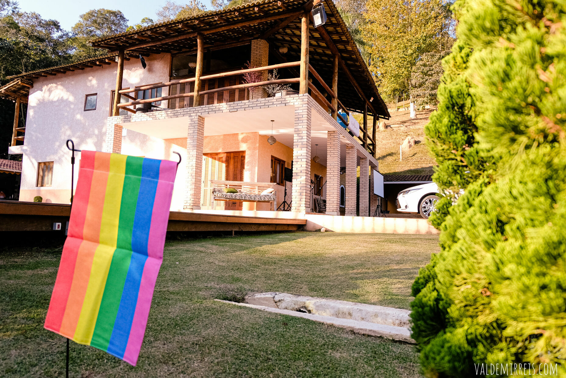 Foto BIG GAY BONANZA | Fotografia de Casamento | Espaço Flor de Liz | Mairiporã SP | Megan + Leticia Foto BIG GAY BONANZA | Fotografia de Casamento | Espaço Flor de Liz | Mairiporã SP | Megan + Leticia - Imagem 64