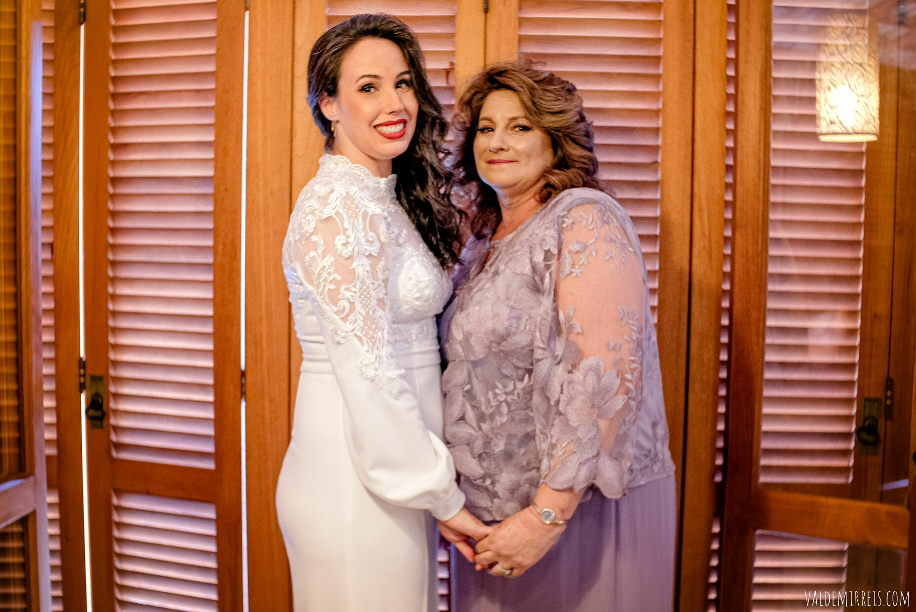 Foto BIG GAY BONANZA | Fotografia de Casamento | Espaço Flor de Liz | Mairiporã SP | Megan + Leticia Foto BIG GAY BONANZA | Fotografia de Casamento | Espaço Flor de Liz | Mairiporã SP | Megan + Leticia - Imagem 324