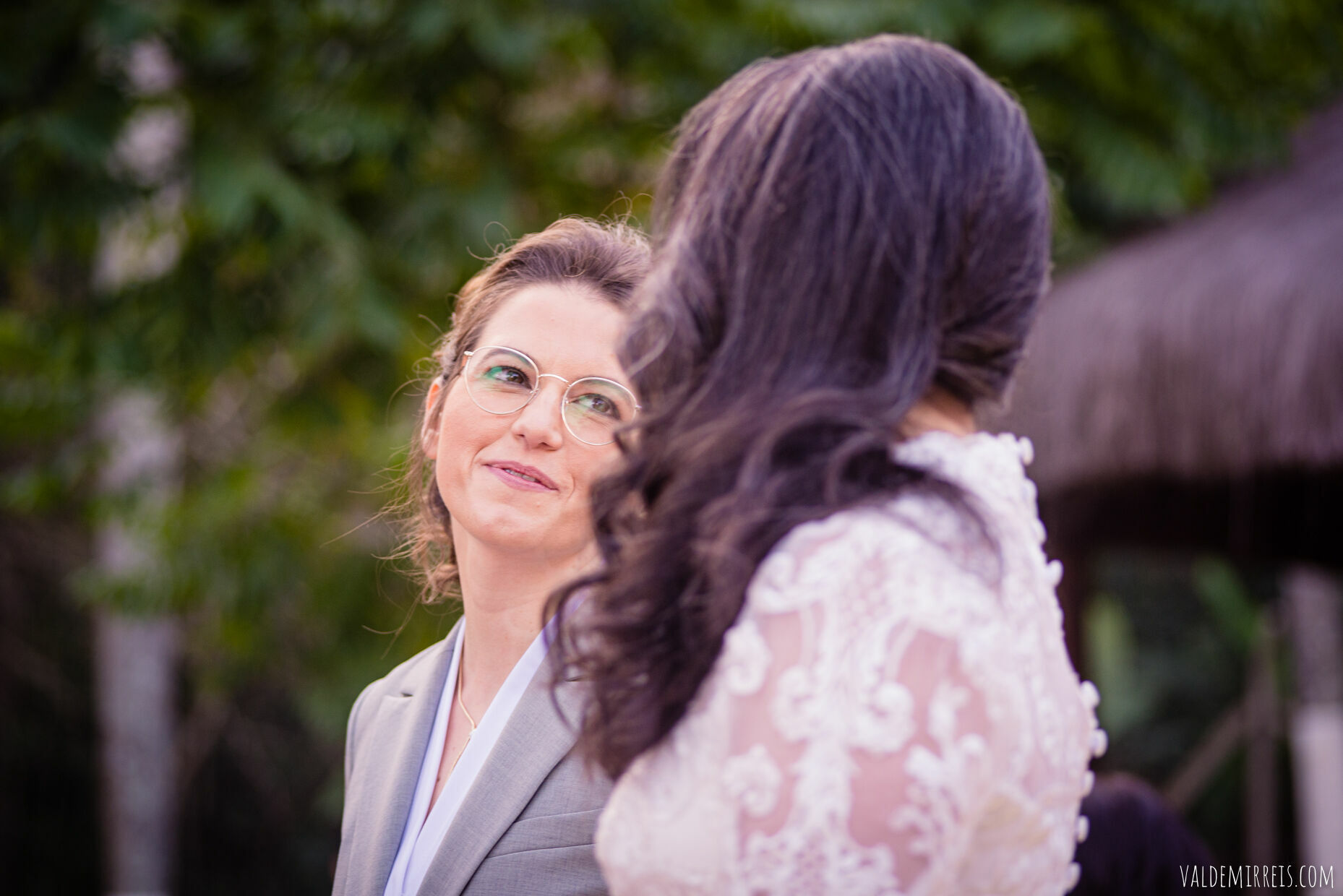 Foto BIG GAY BONANZA | Fotografia de Casamento | Espaço Flor de Liz | Mairiporã SP | Megan + Leticia Foto BIG GAY BONANZA | Fotografia de Casamento | Espaço Flor de Liz | Mairiporã SP | Megan + Leticia - Imagem 329