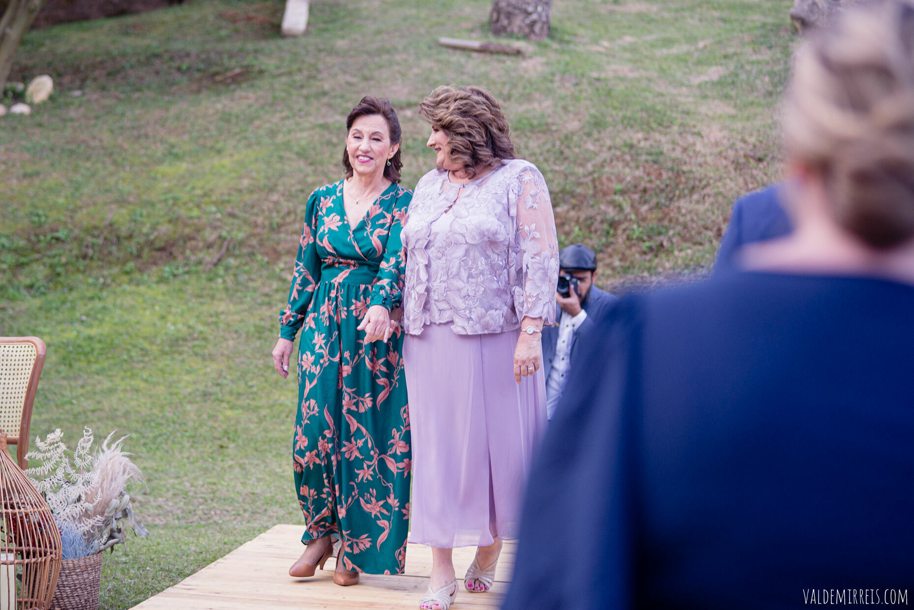 Foto BIG GAY BONANZA | Fotografia de Casamento | Espaço Flor de Liz | Mairiporã SP | Megan + Leticia Foto BIG GAY BONANZA | Fotografia de Casamento | Espaço Flor de Liz | Mairiporã SP | Megan + Leticia - Imagem 354