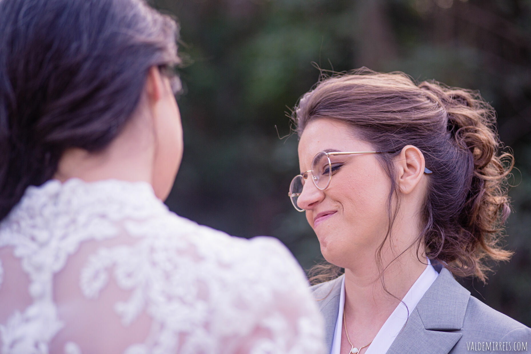 Foto BIG GAY BONANZA | Fotografia de Casamento | Espaço Flor de Liz | Mairiporã SP | Megan + Leticia Foto BIG GAY BONANZA | Fotografia de Casamento | Espaço Flor de Liz | Mairiporã SP | Megan + Leticia - Imagem 398